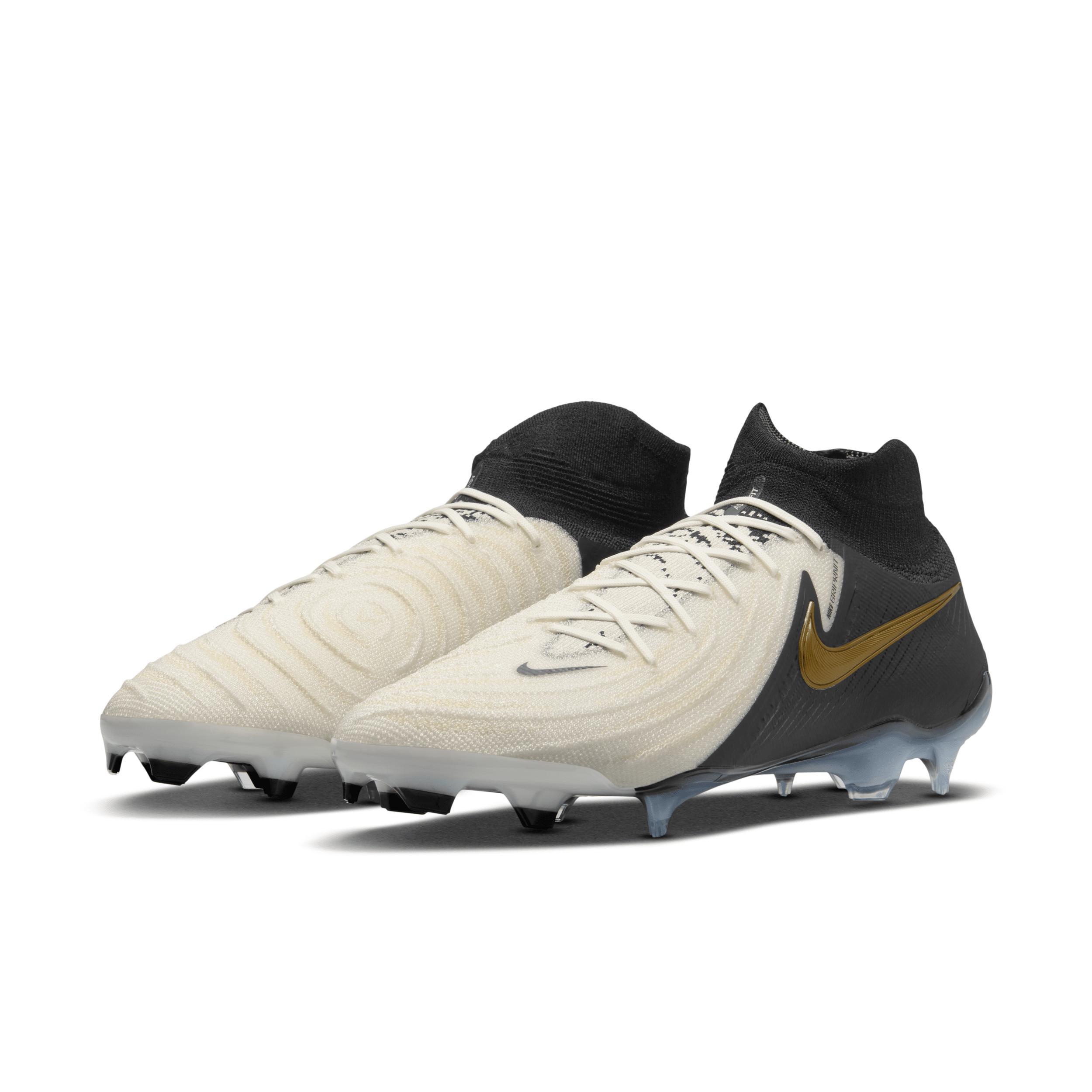 Nike Men's Phantom Luna 2 Elite FG High-Top Soccer Cleats Product Image