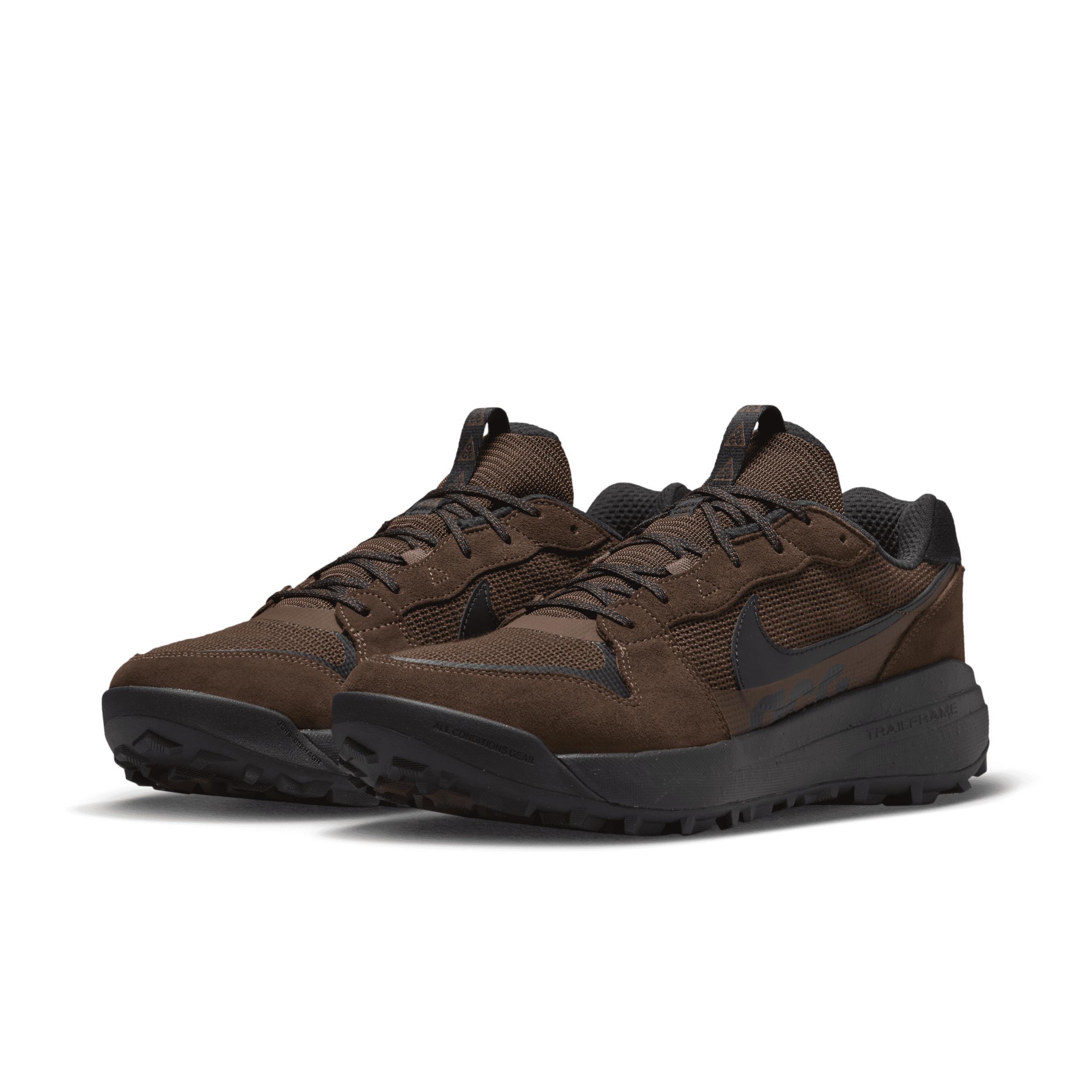 Men's Nike ACG Lowcate Shoes Product Image