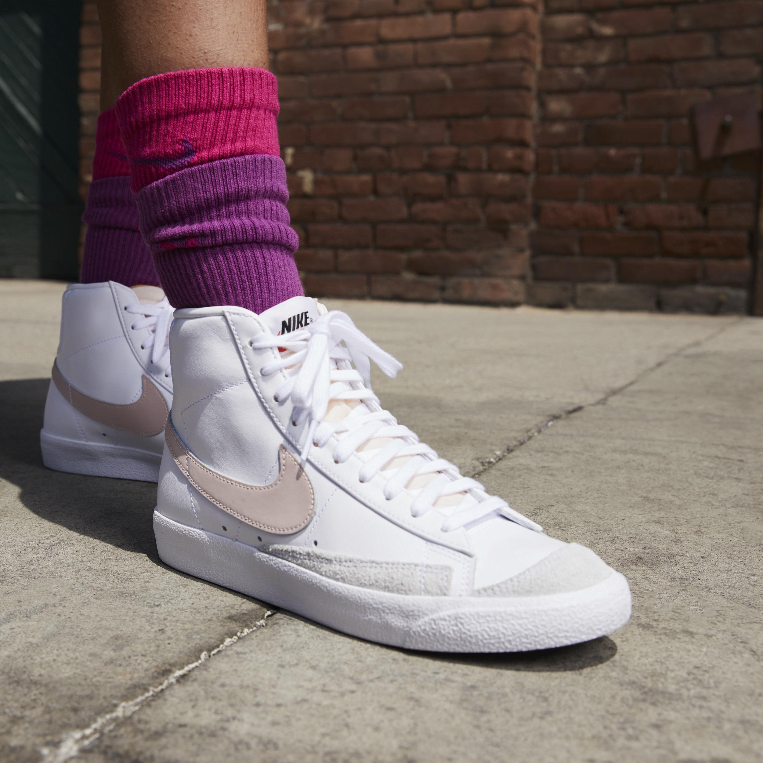 Nike Blazer Mid 77 Sneaker Product Image