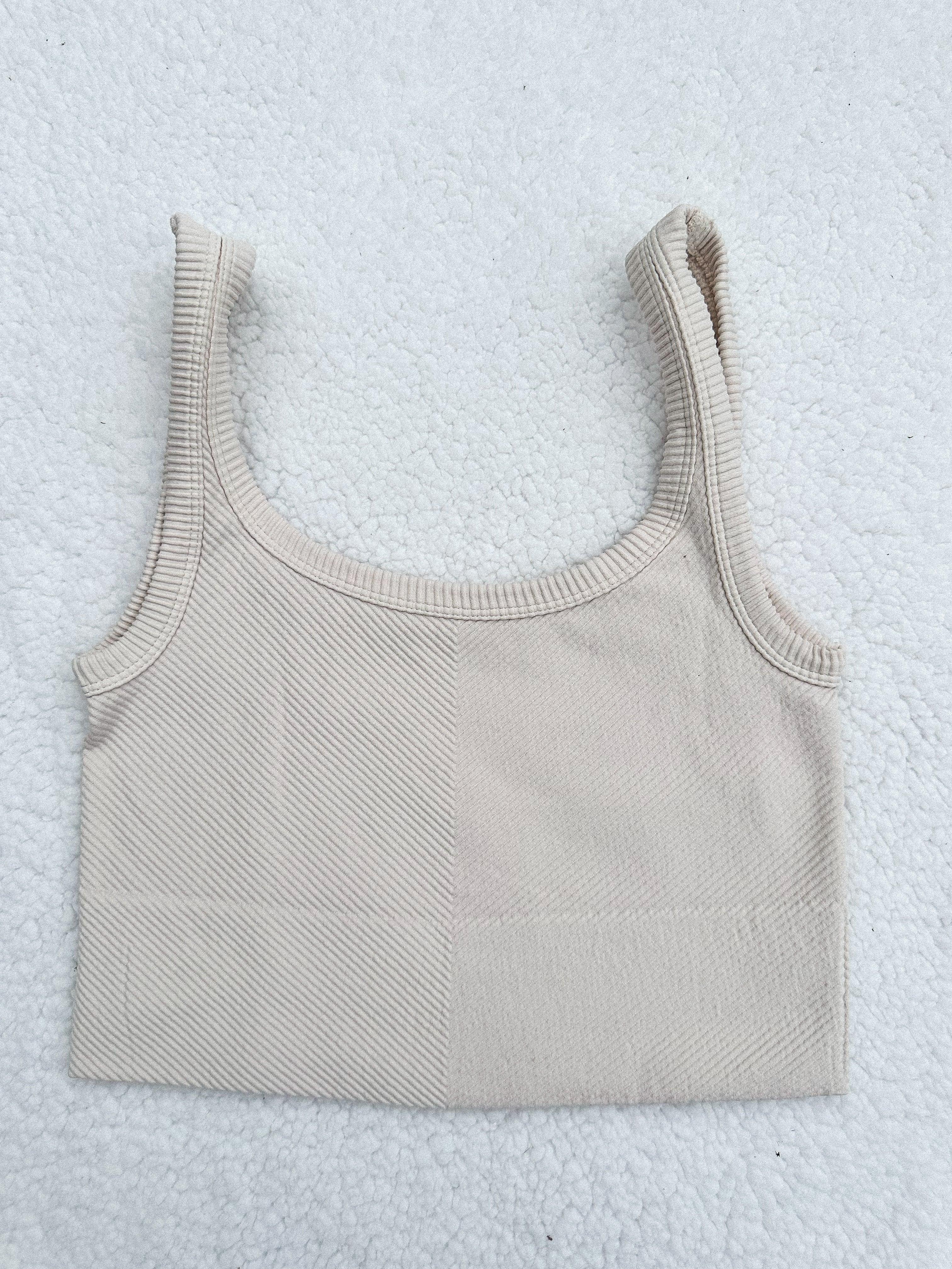 Viral Everyday Tanktop Product Image