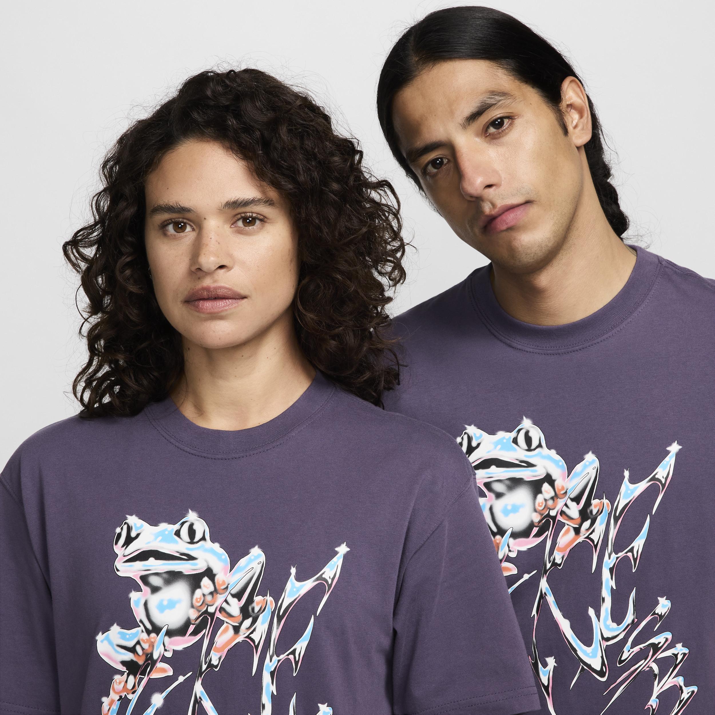 Men's Nike SB M90 Skate T-Shirt Product Image