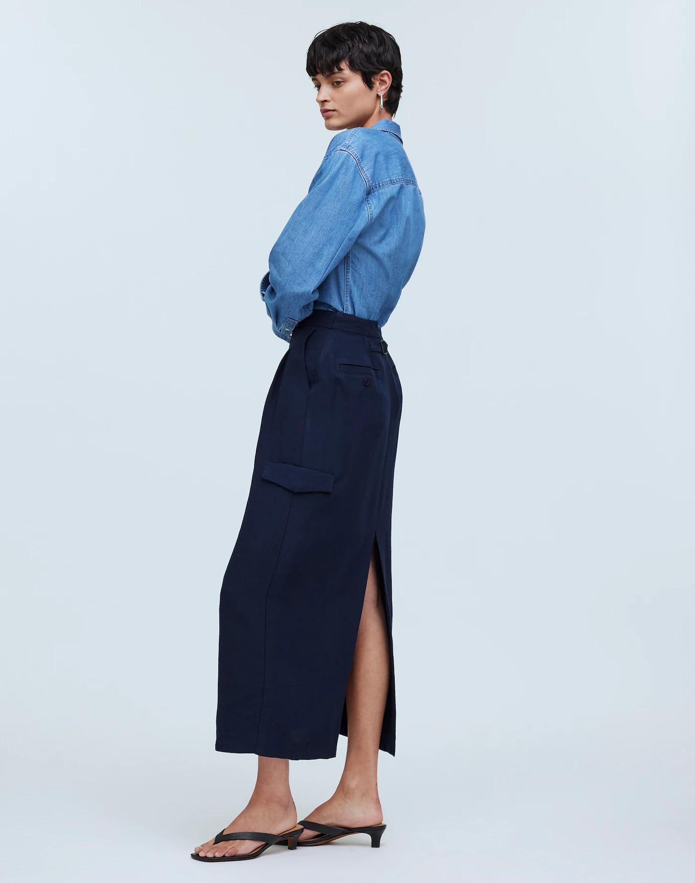 Pleated High-Waist Cargo Midi Skirt Product Image