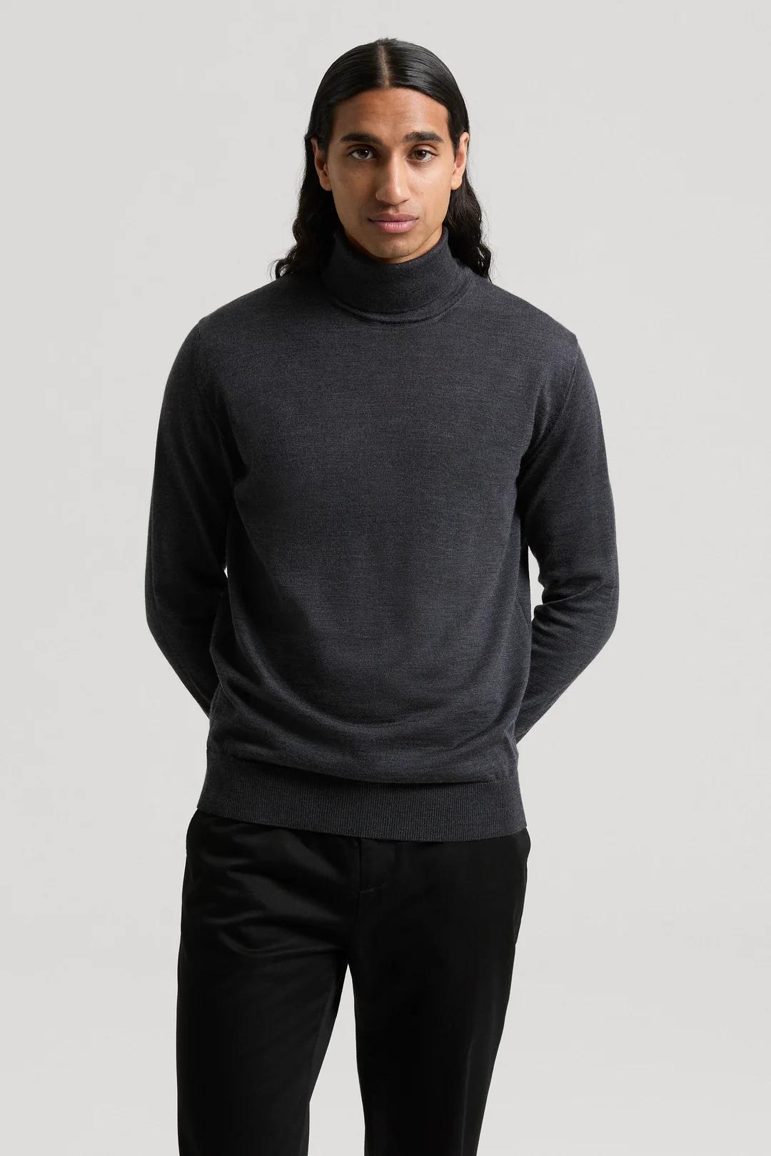 The Merino Roll Neck Product Image