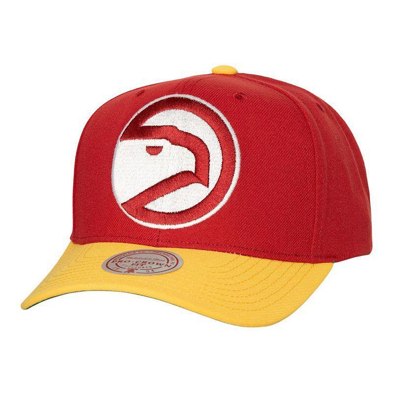 Mens Mitchell & Ness Red Atlanta Hawks Soul Xl Logo Pro Crown Snapback Hat - Red Product Image