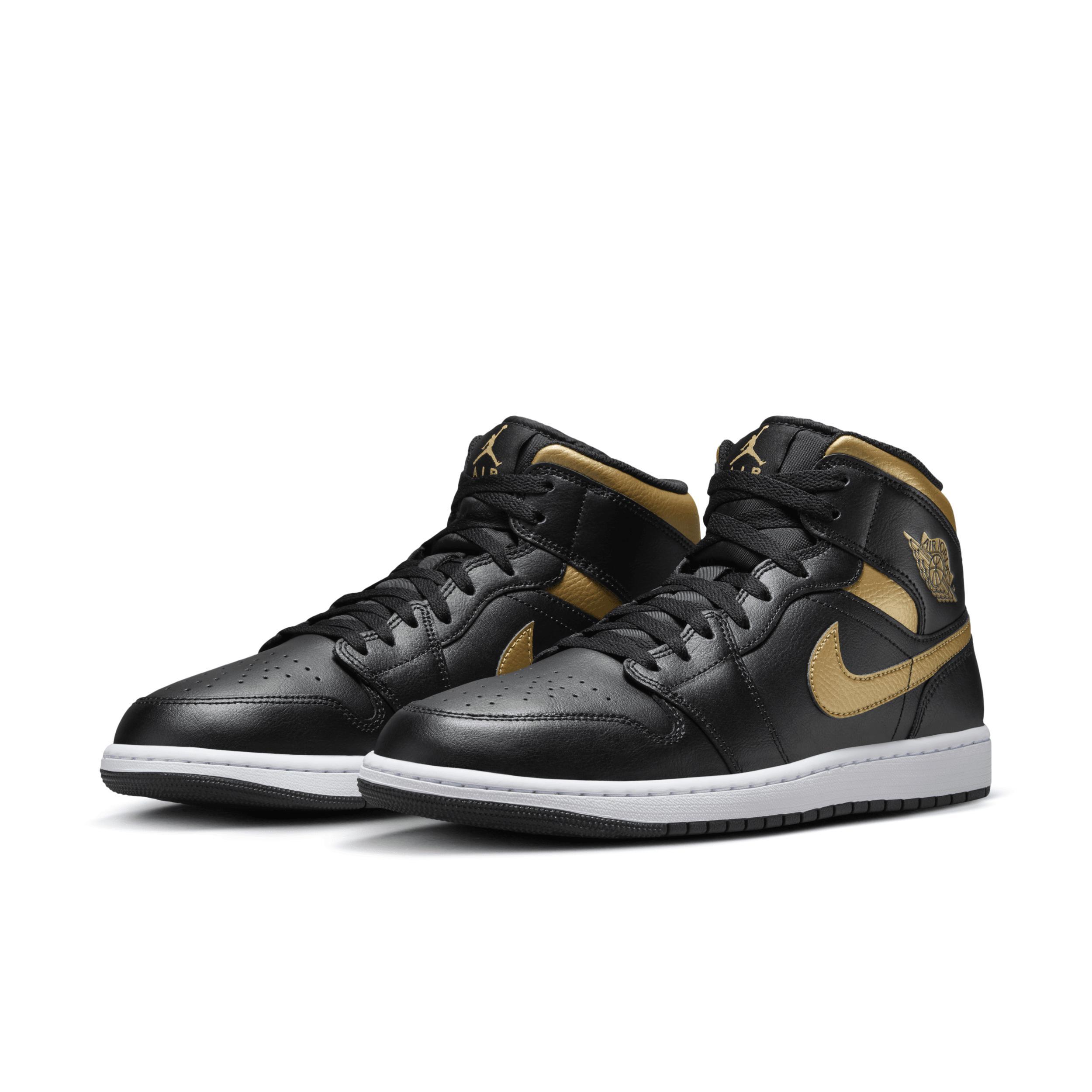 Men's Air Jordan 1 Mid Shoes Product Image