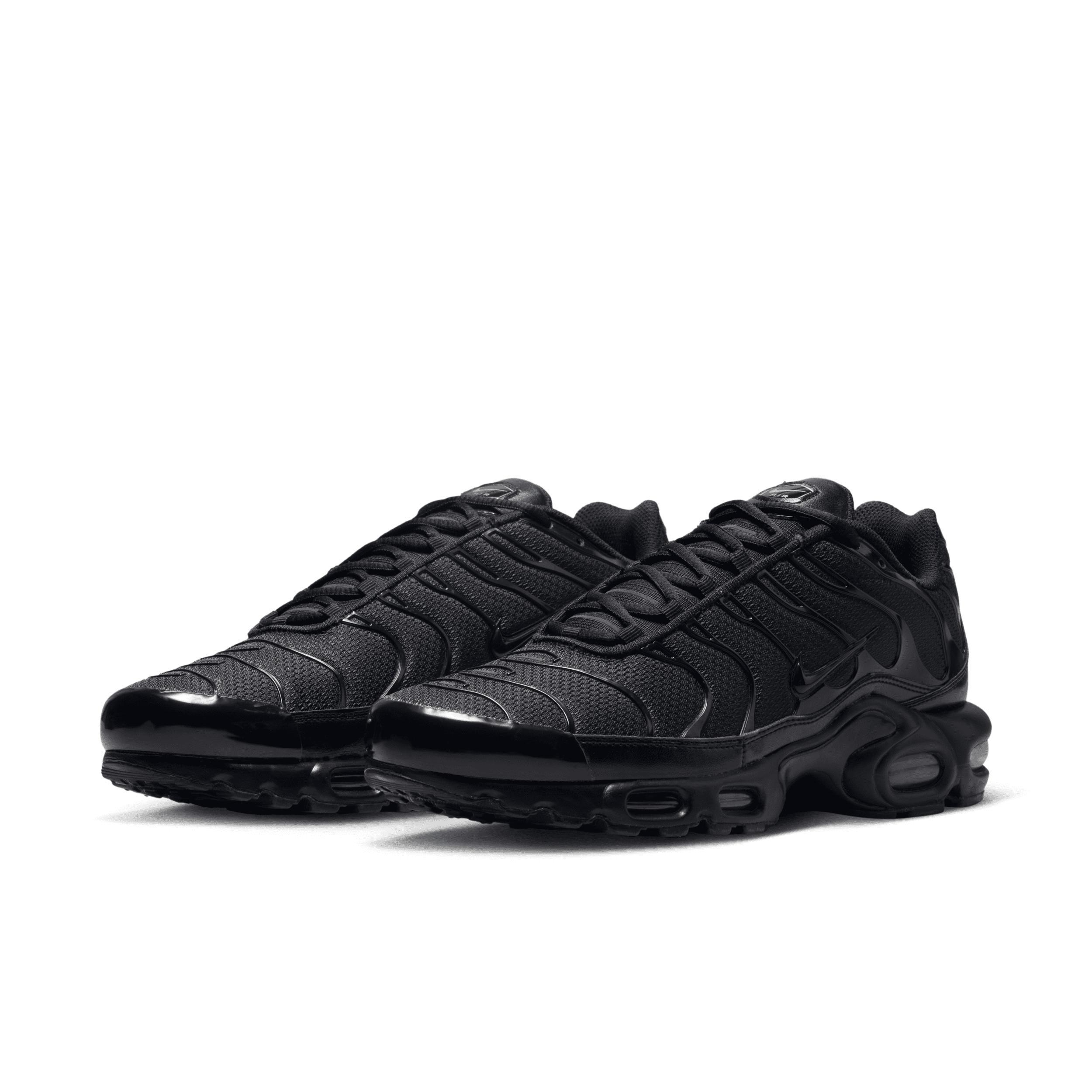 Nike Men's Air Max Plus Shoes Product Image