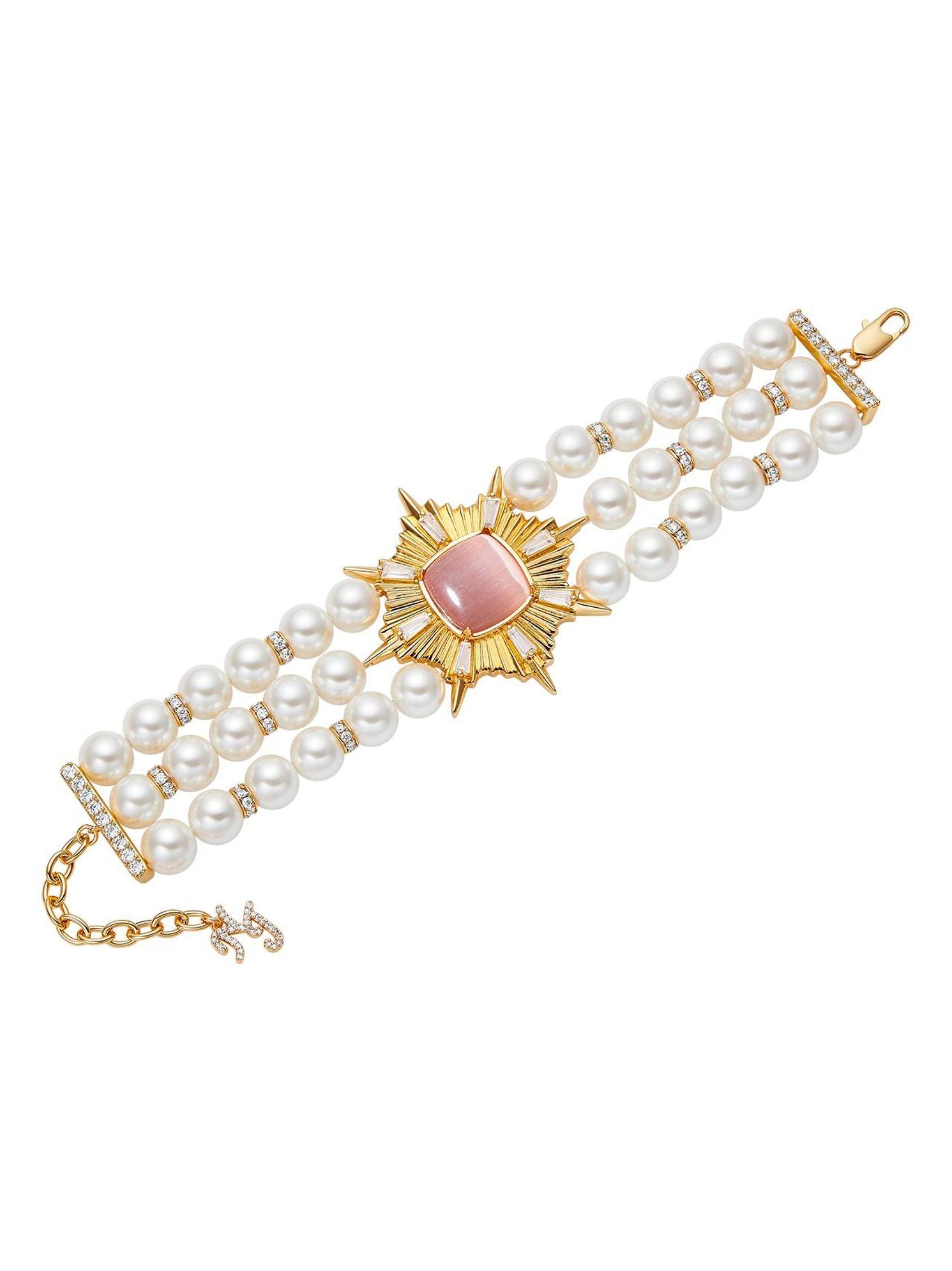 Felicty Pearl Bracelet Product Image