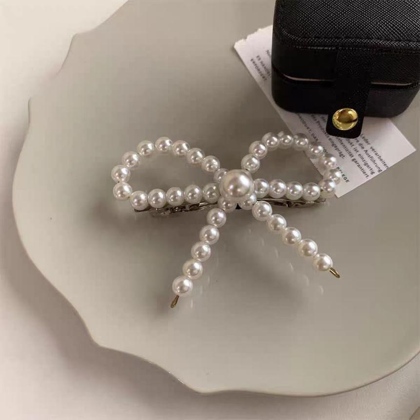 Bow Faux Pearl Hair Clip Product Image