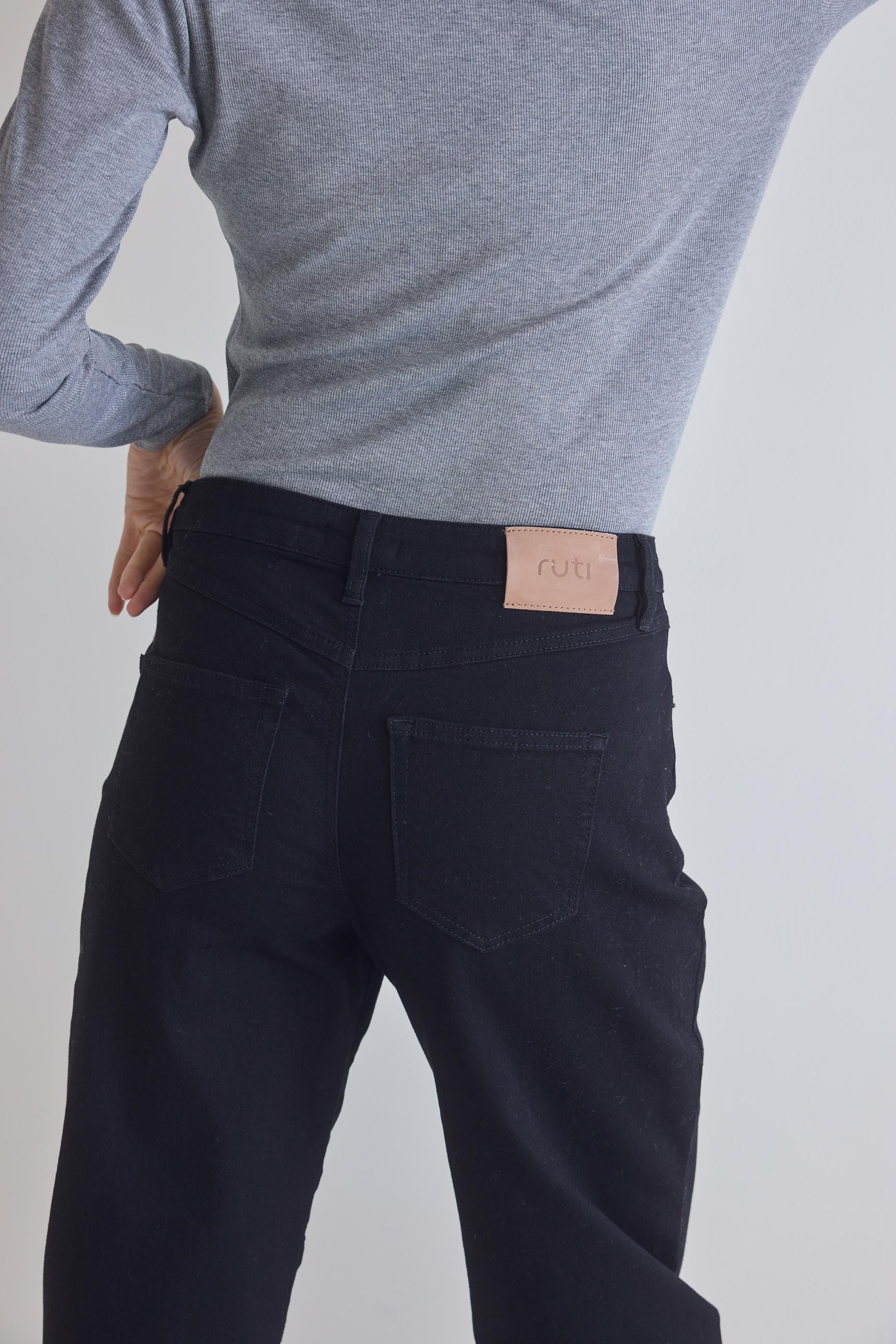 The Classic Barrel Leg Jeans Product Image