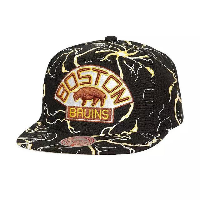 Mens Mitchell & Ness Boston Bruins Storm Season Snapback Hat Product Image