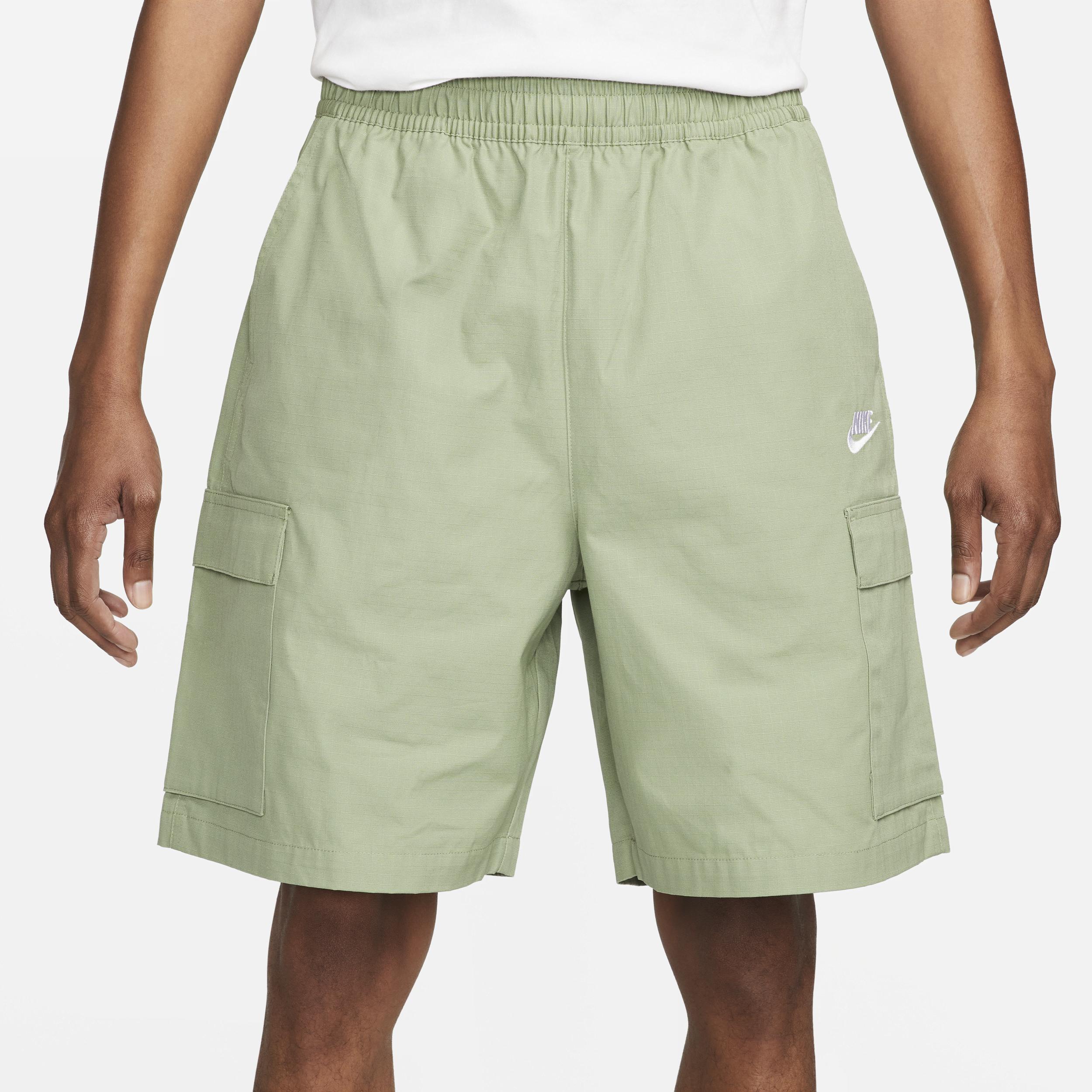 Nike Club Men's Woven Cargo Shorts Product Image