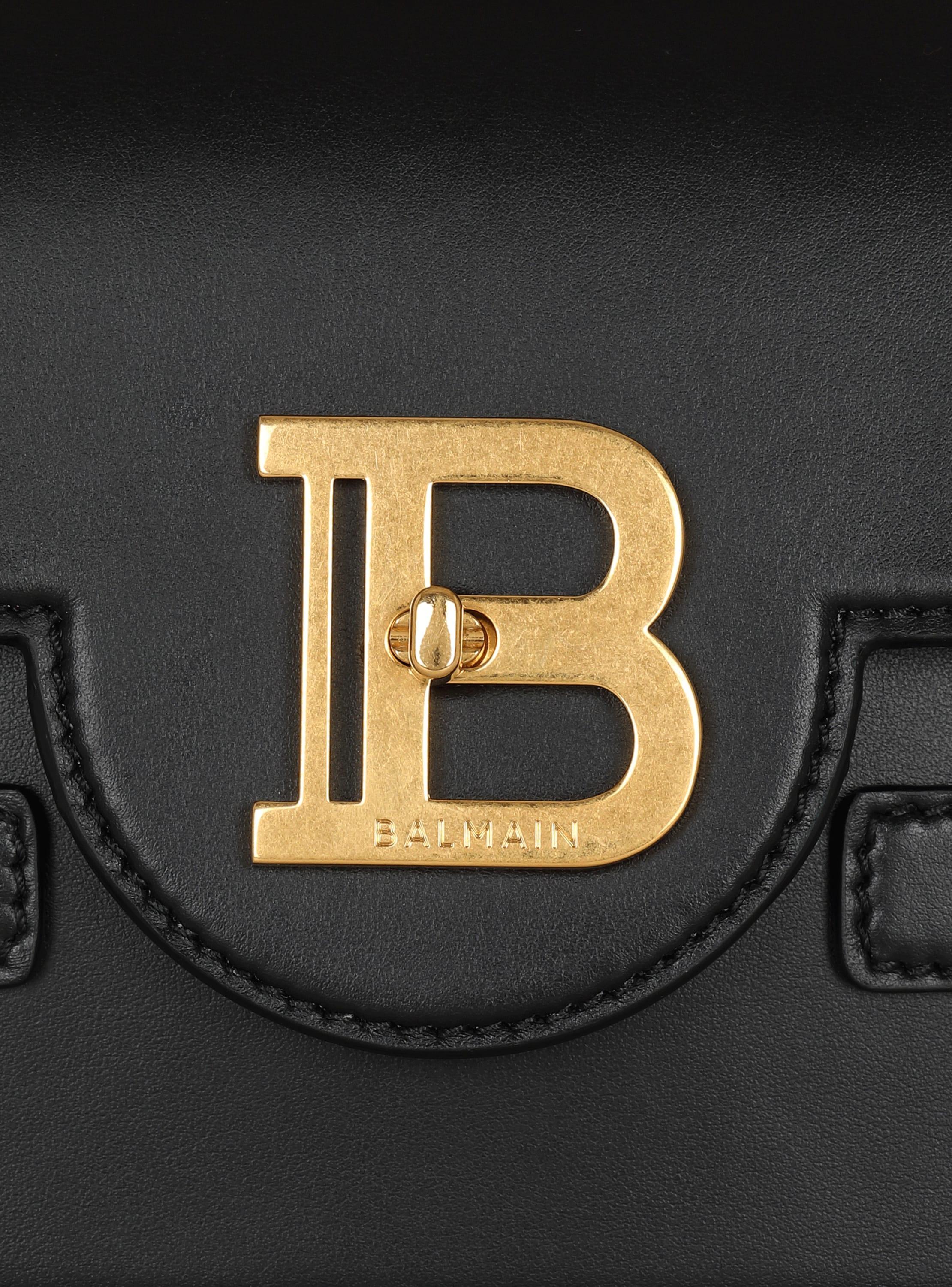 Smooth leather B-Buzz 24 bag Product Image