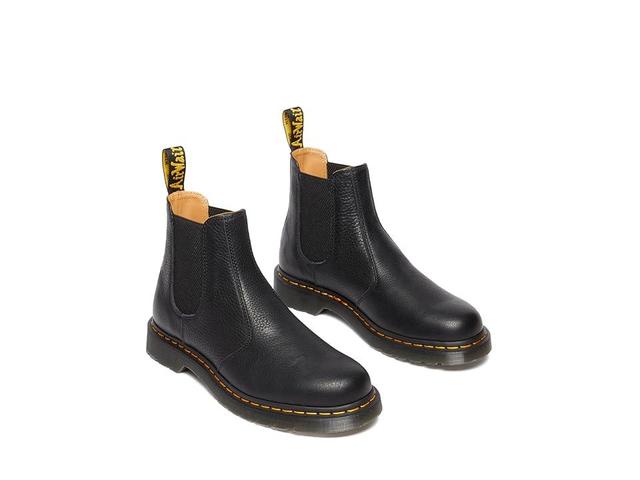 Dr. Martens 2976 Leather Chelsea Boots Men's Boots Product Image