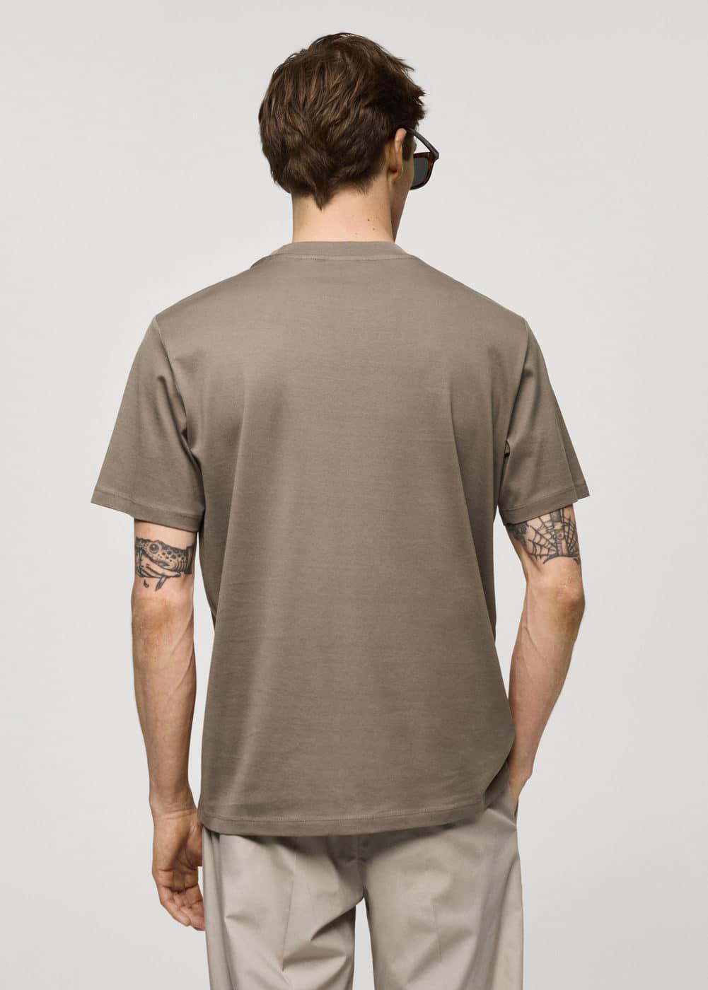 100% cotton slim-fit t-shirt - Men | MANGO USA Product Image