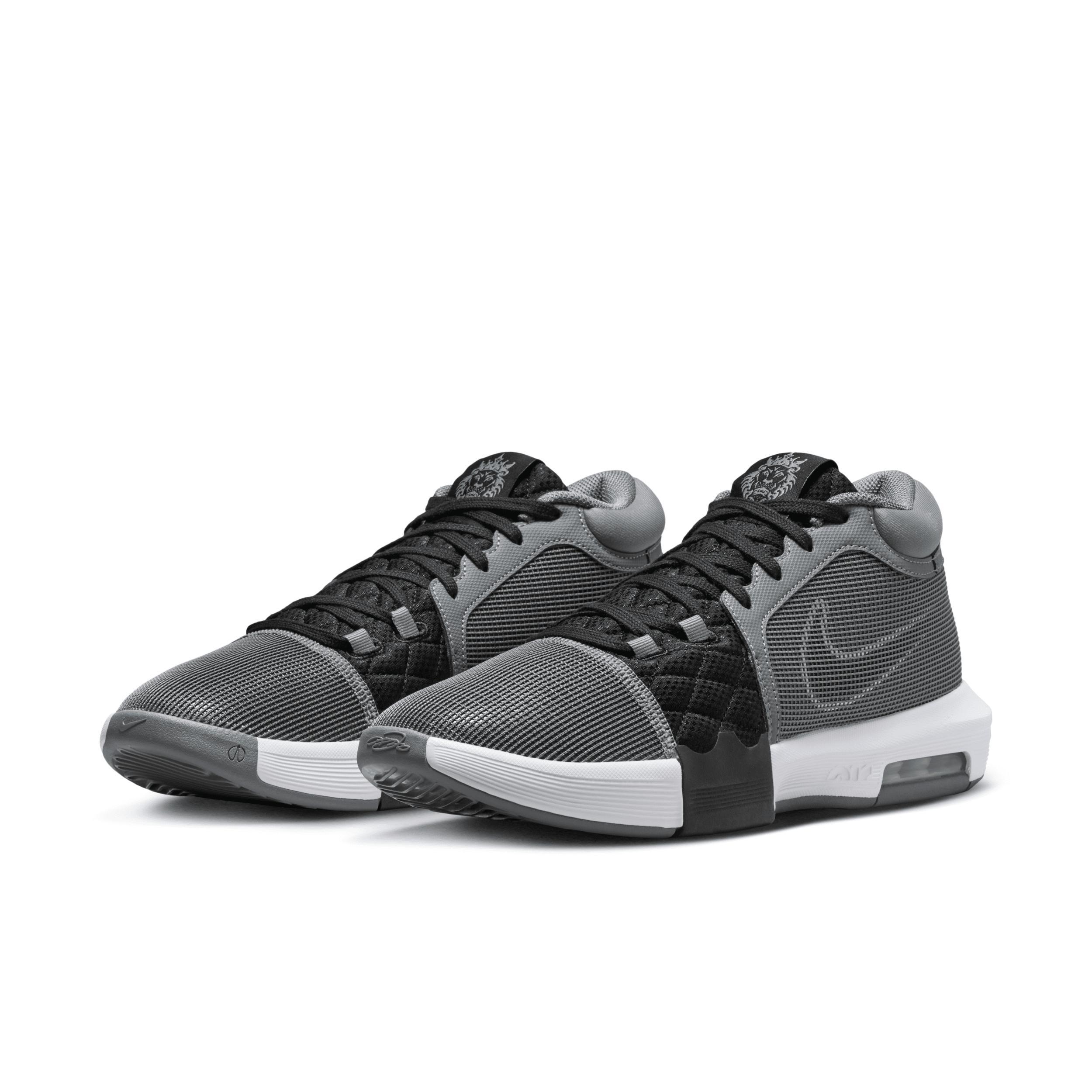 Nike Men's LeBron Witness 8 Basketball Shoes Product Image