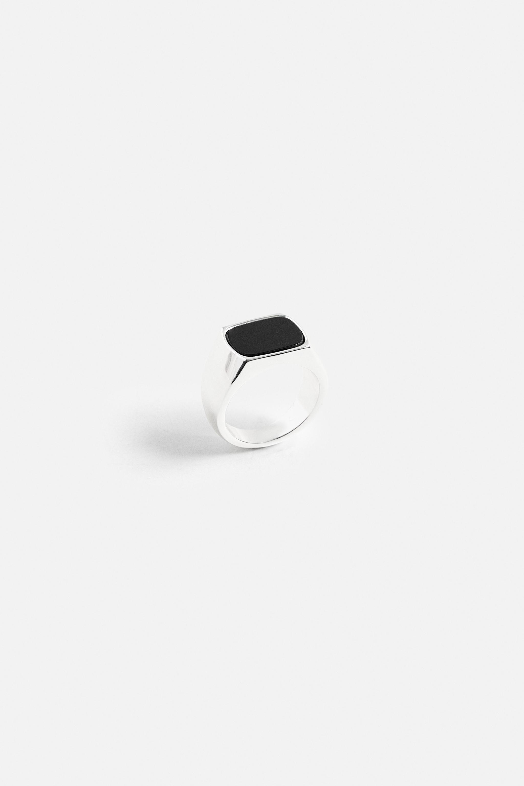 CONTRASTING SIGNET RING Product Image