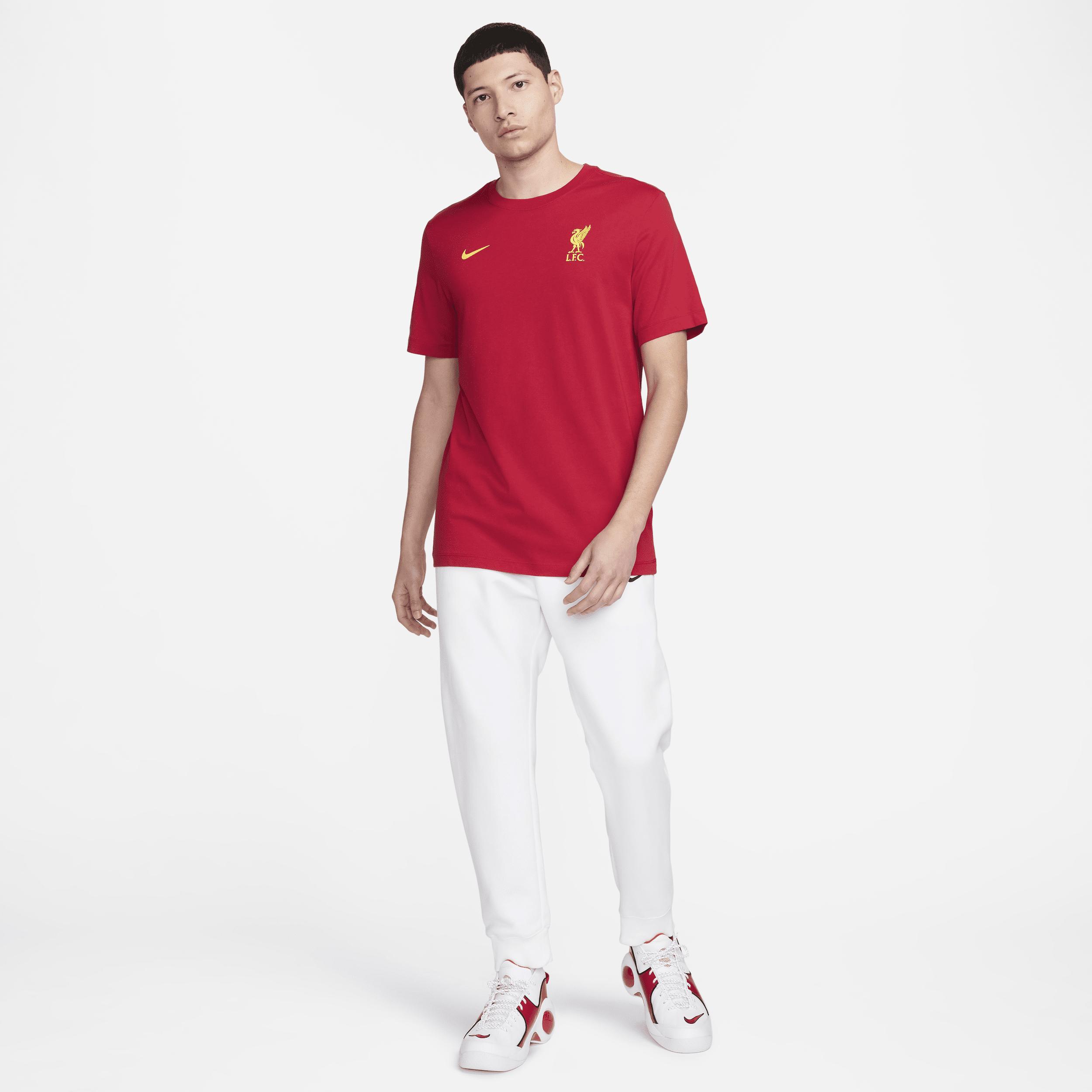 Liverpool FC Essential Nike Men's Soccer T-Shirt Product Image