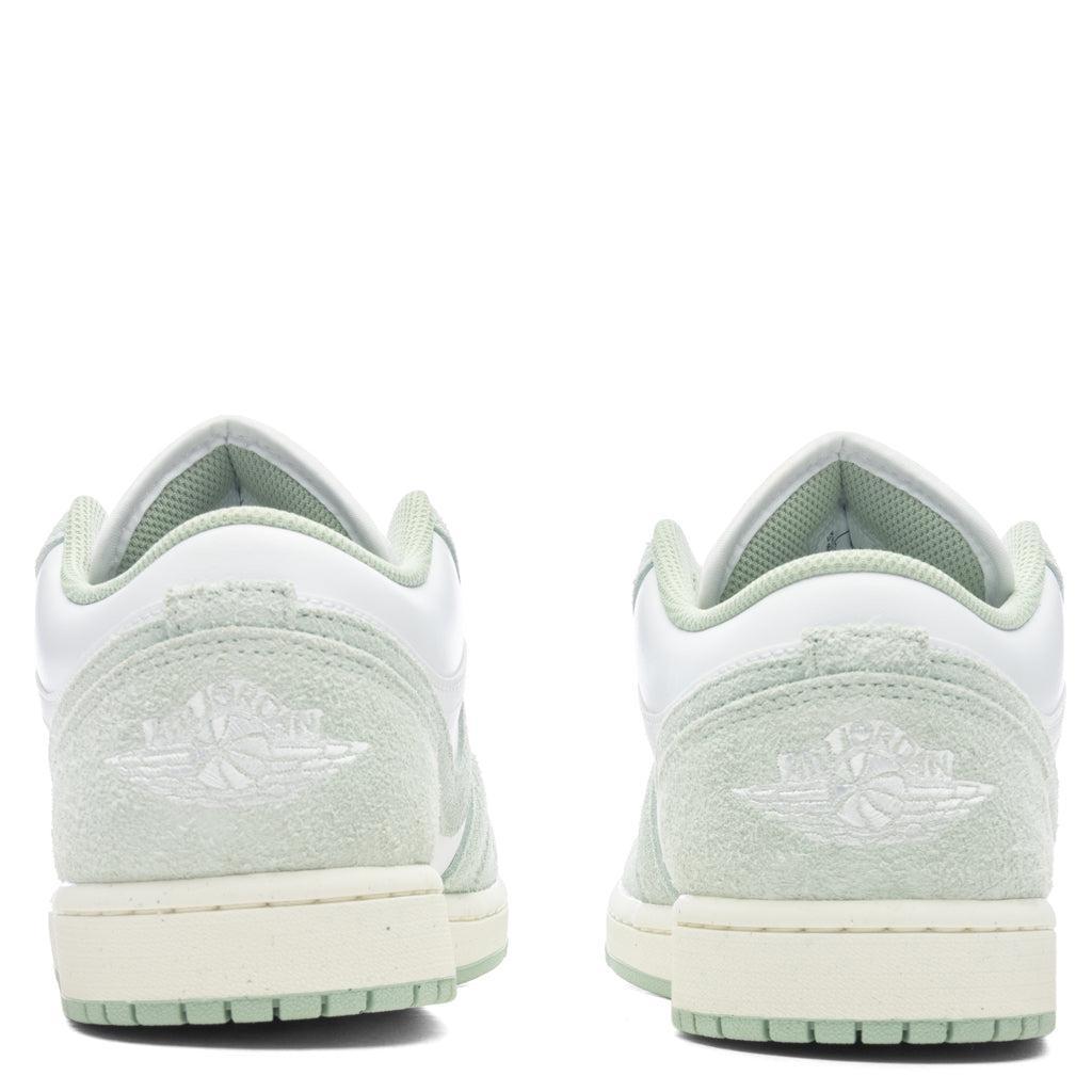 Air Jordan 1 Low - White/Seafoam/Sail Male Product Image