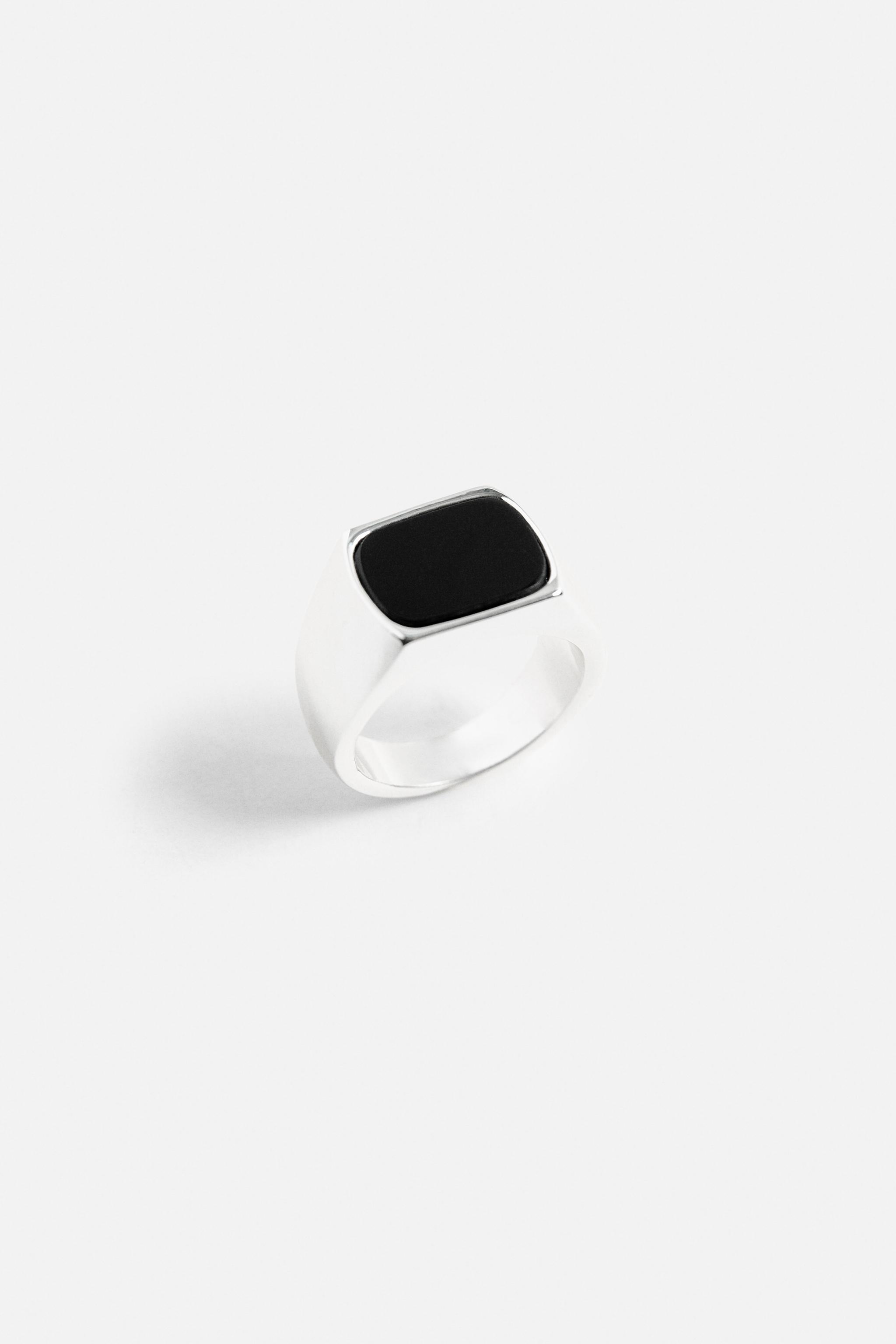 CONTRASTING SIGNET RING Product Image