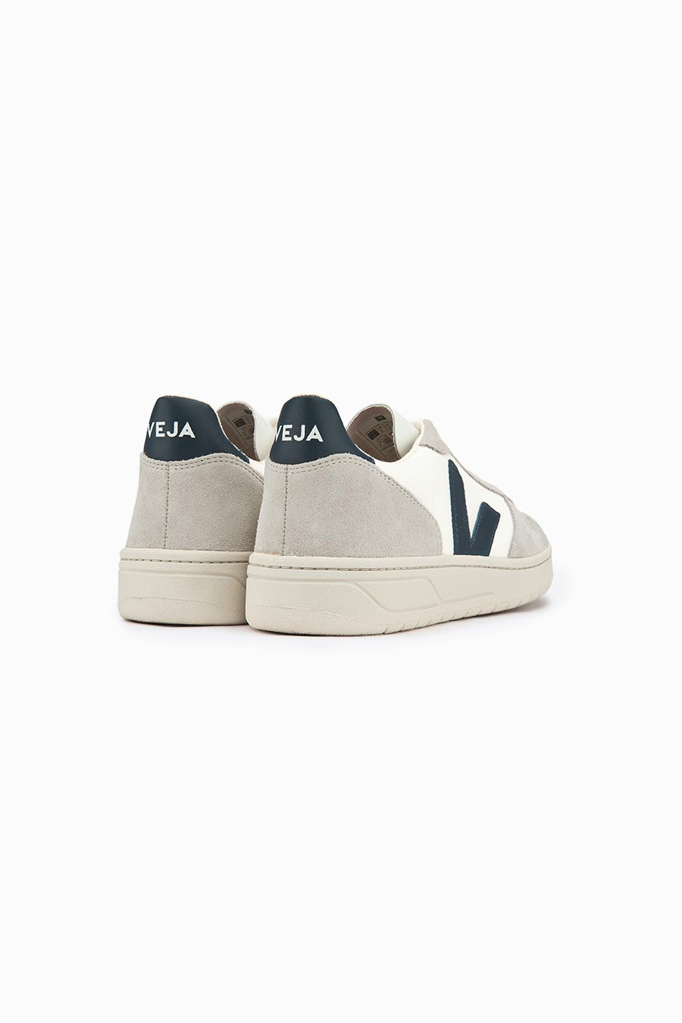 VEJA Women's V-10 - White Nautico Product Image