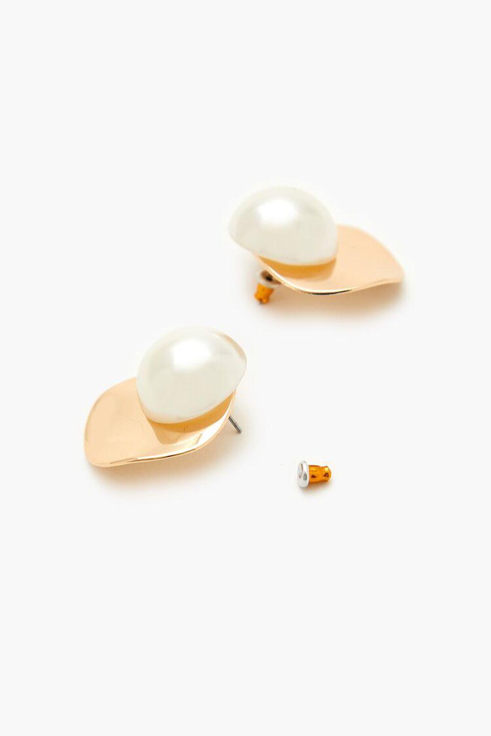 Faux Pearl Stud Earrings | Forever 21 Product Image