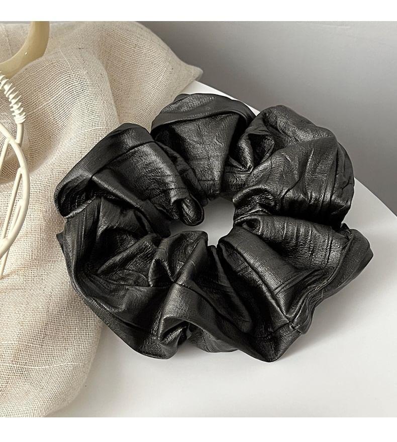 Plain Fabric Scrunchie Product Image