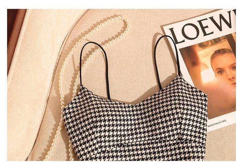 V-Neck Houndstooth Crop Camisole Top Product Image