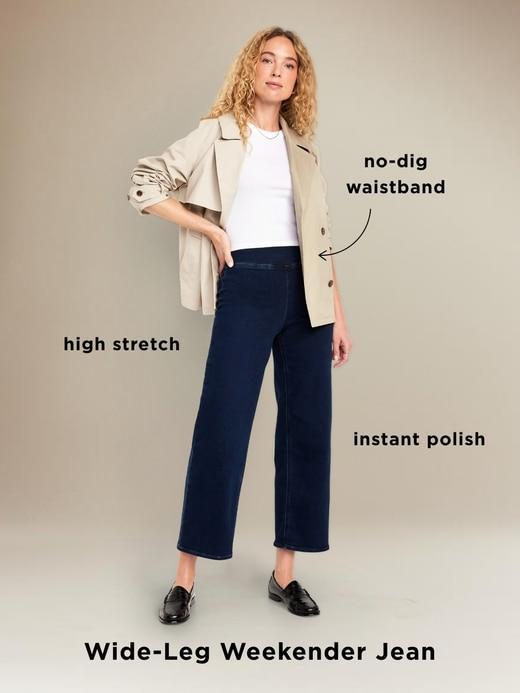 High-Waisted Weekender Pull-On Crop Wide-Leg Jeans Product Image