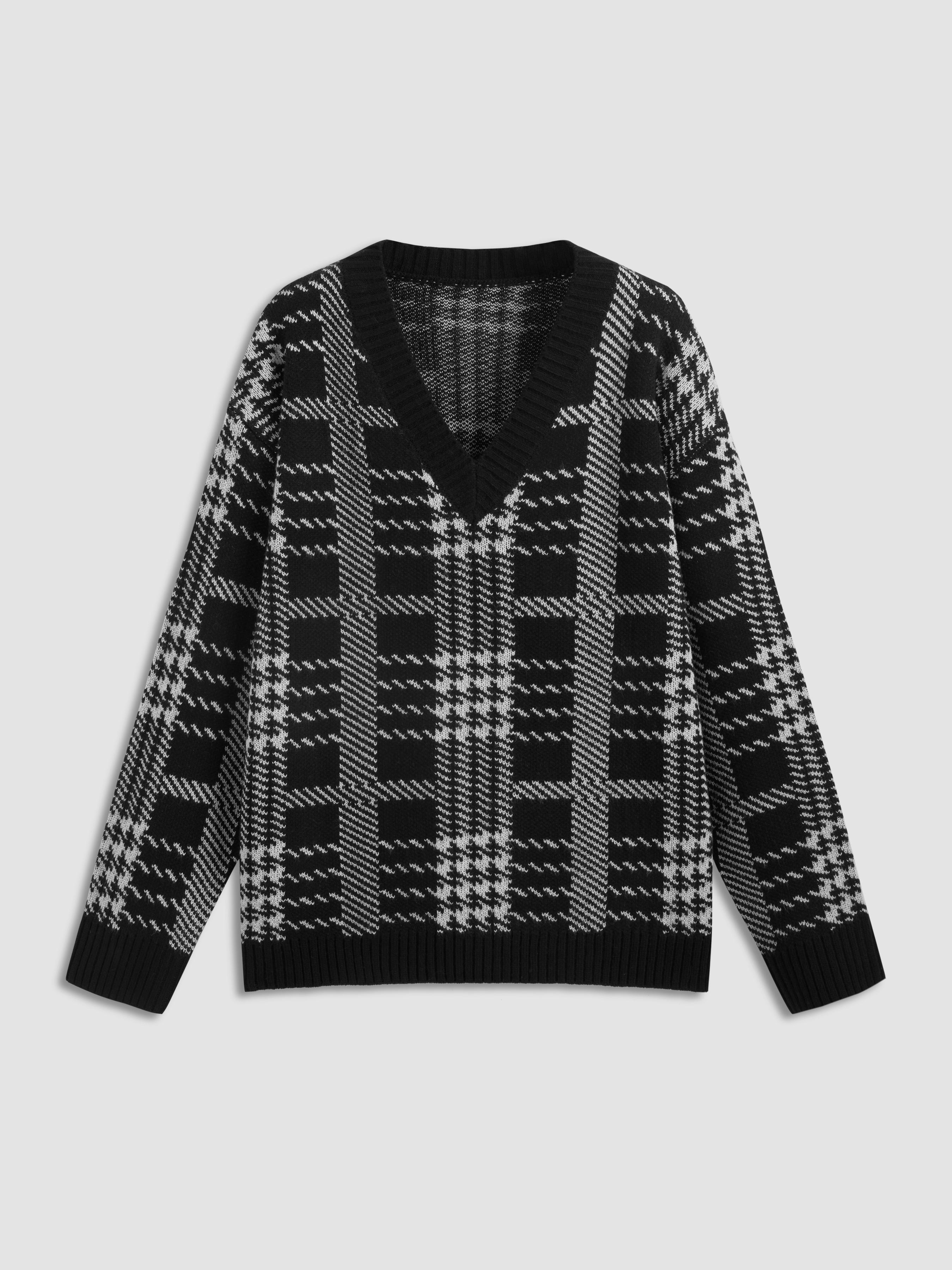 V-neck Plaid Knitted Long Sleeve Sweater Product Image