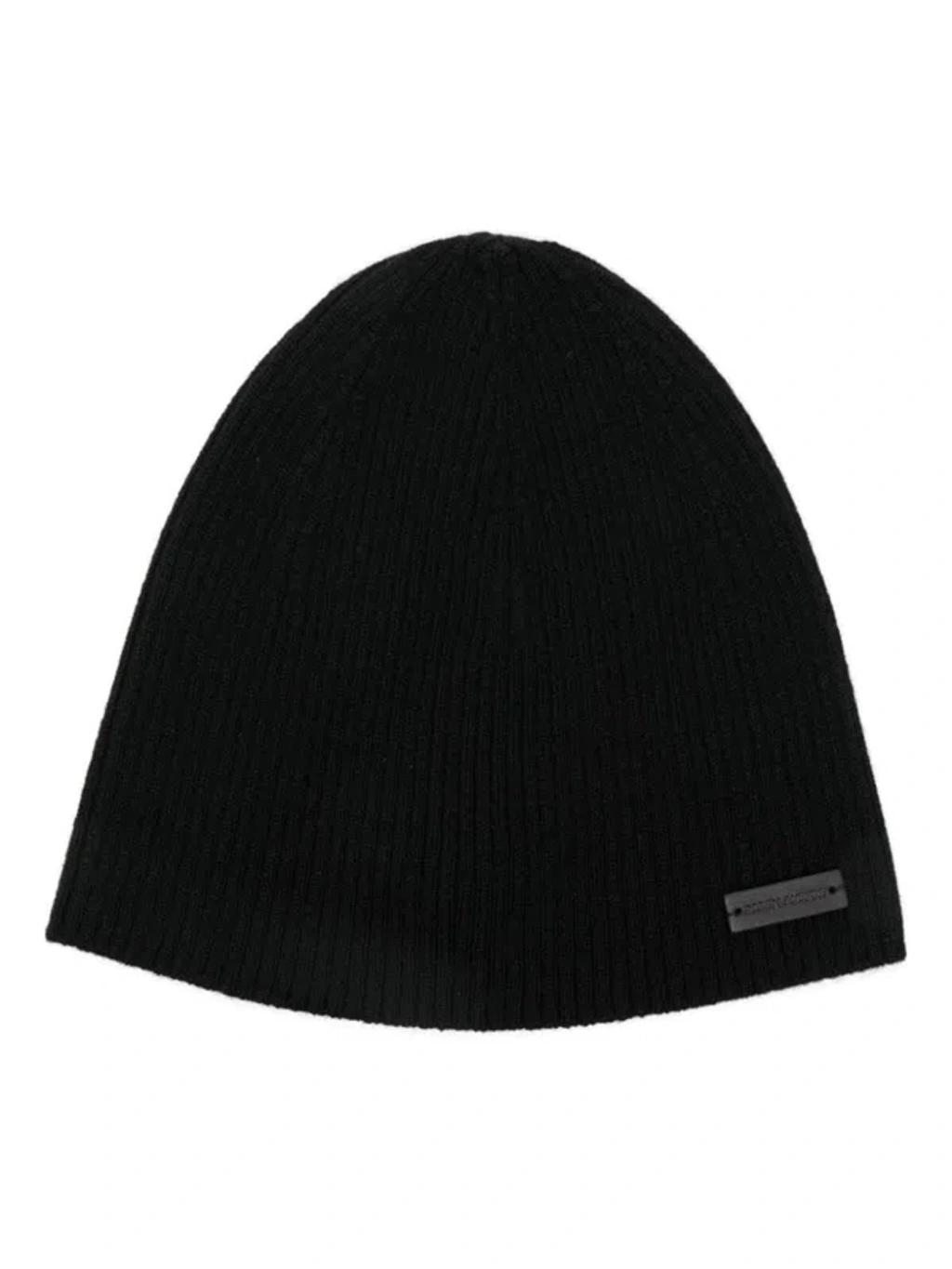 Ribbed Beanie In Black Product Image