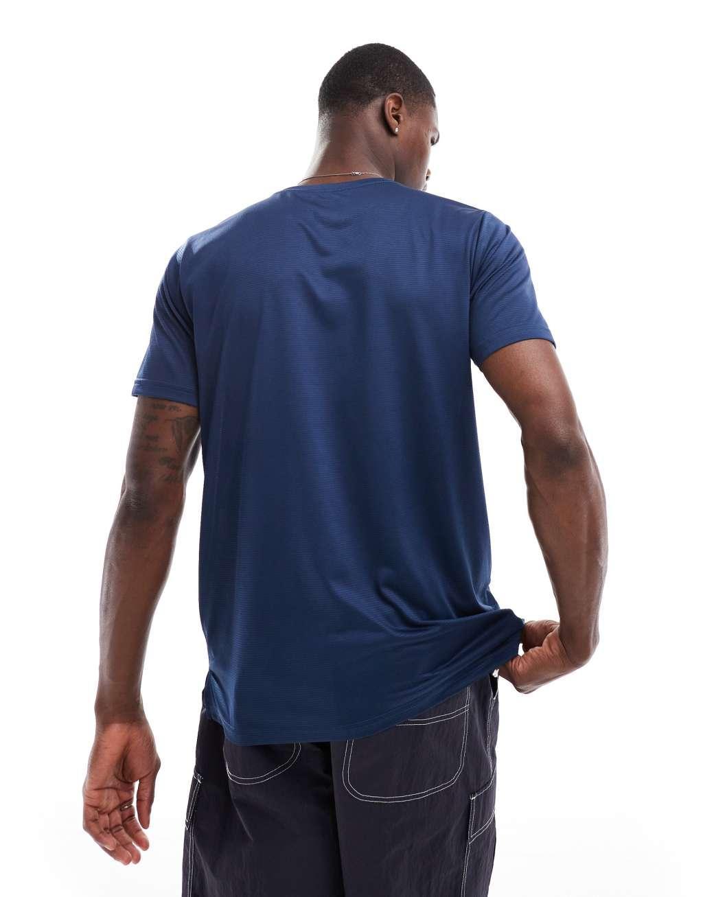 New Balance sport essentials t-shirt in navy  Product Image