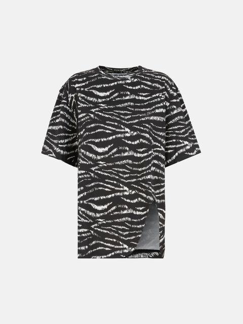 T-shirt black and white Product Image