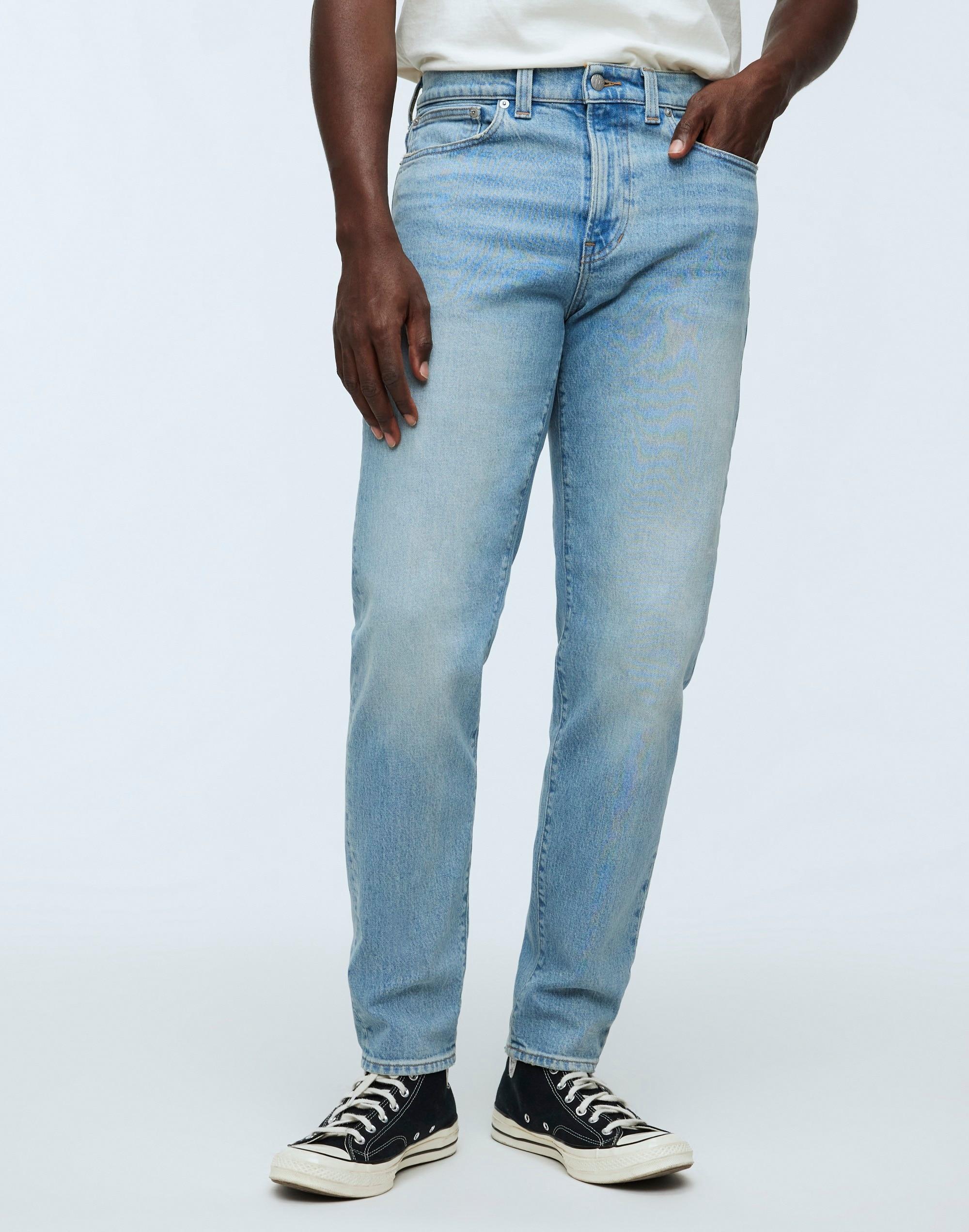 Relaxed Taper Jeans in Lockhart Wash Product Image