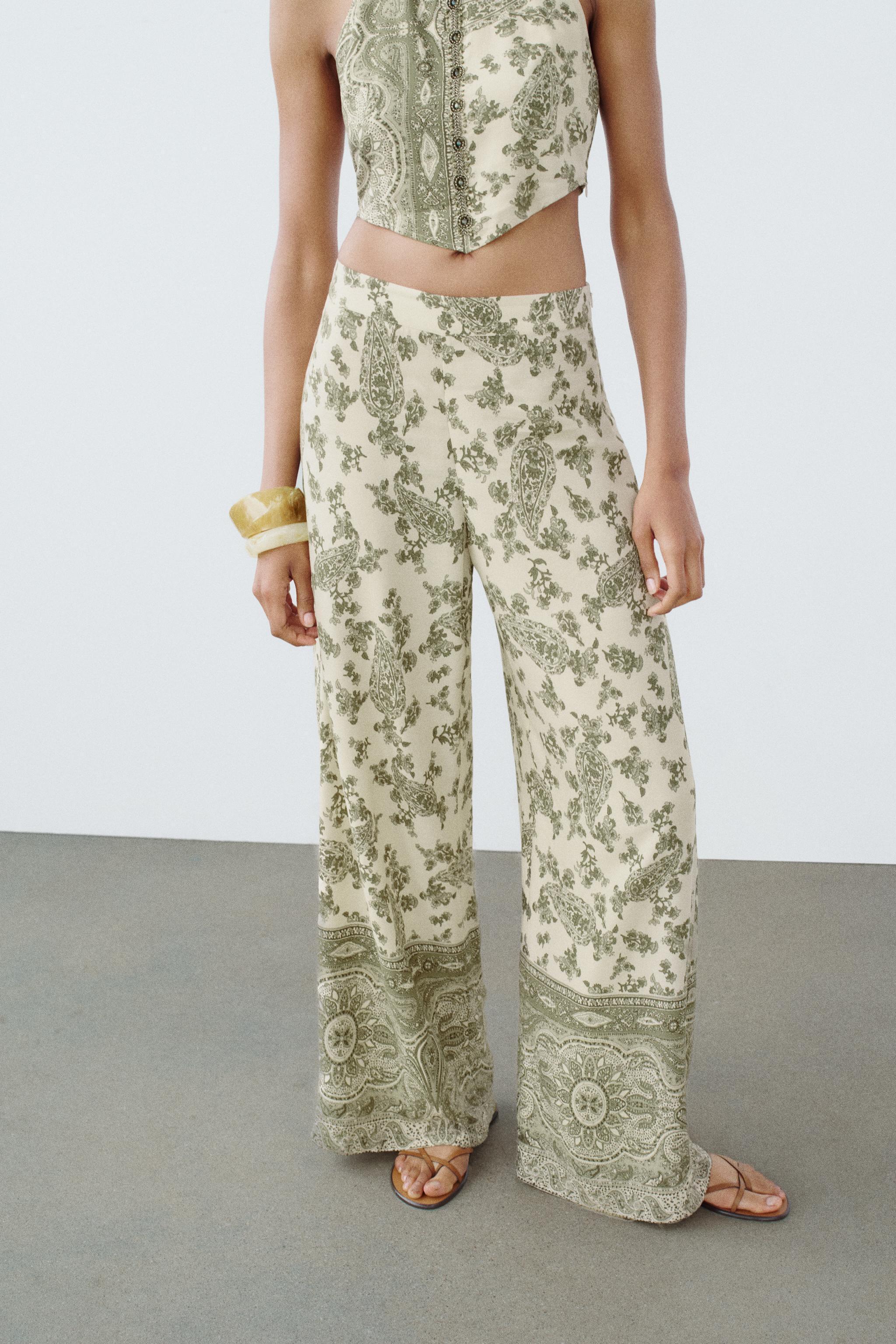 PRINTED WIDE LEG PANTS Product Image