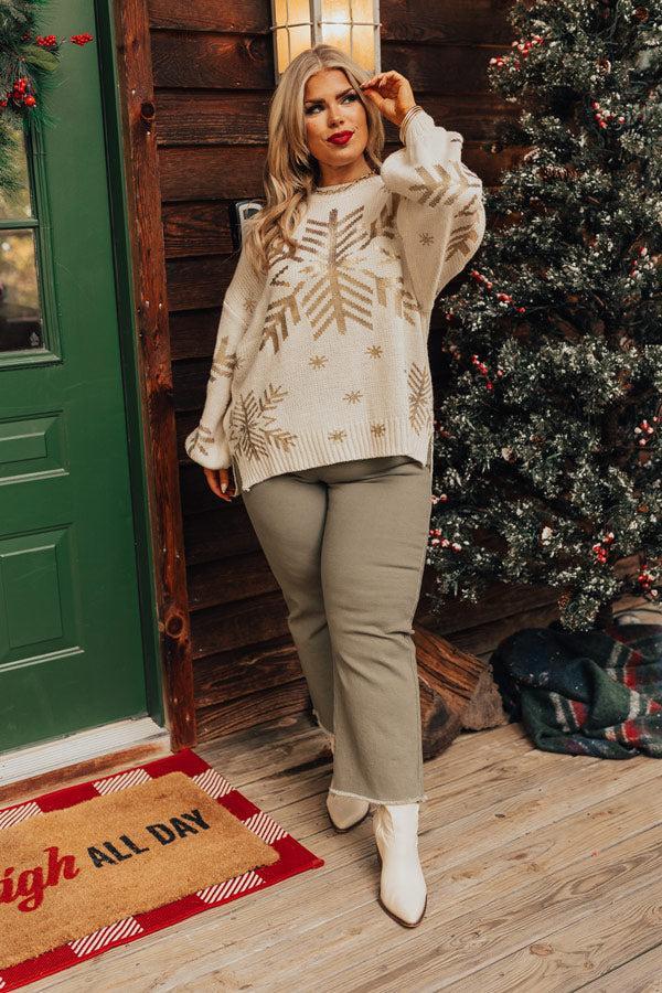 Falling Snowflakes Sweater In Cream Curves Product Image