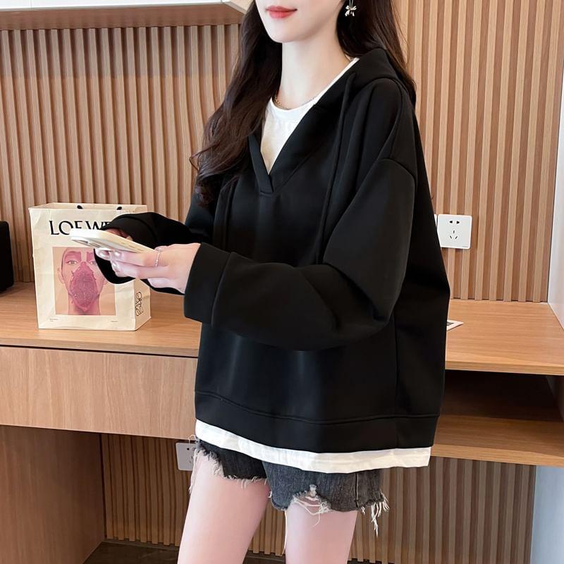 Mock Two-Piece Round Neck Two Tone Drawstring Hoodie Product Image