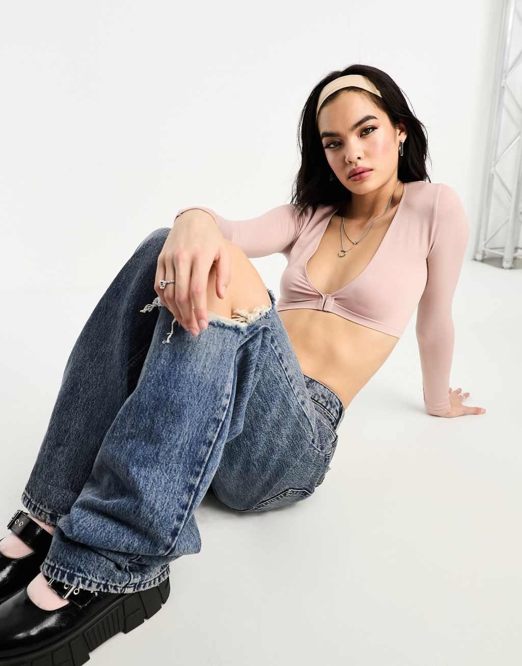 Bershka long sleeve v-neck bralette Product Image