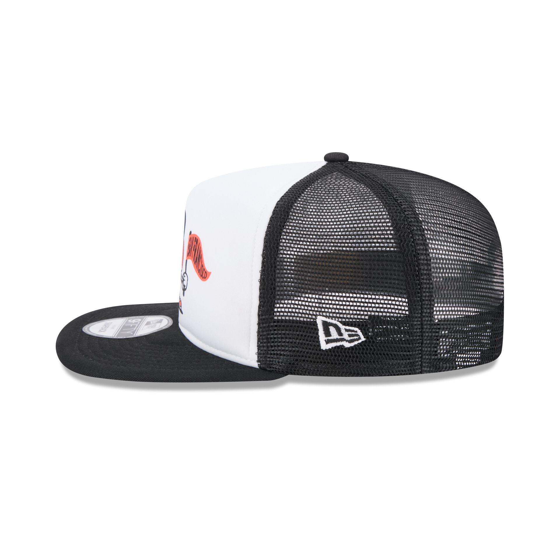 San Francisco Giants Court Sport 9FIFTY A-Frame Trucker Hat Male Product Image