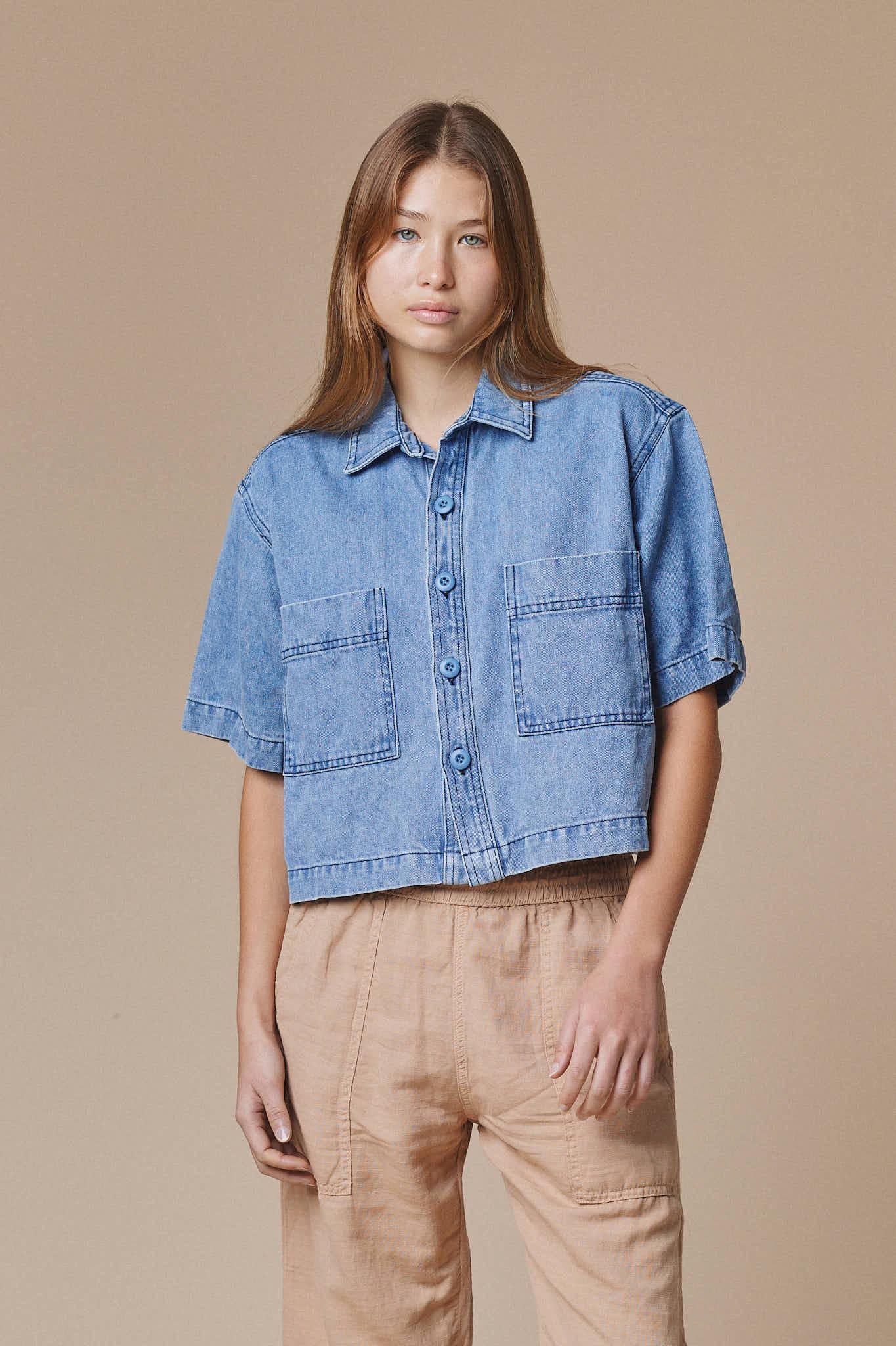 Denim Phinney Shirt Female Product Image