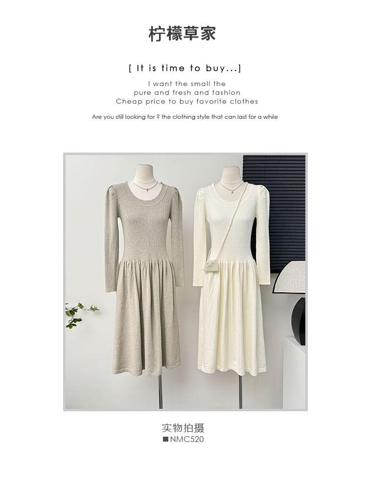 Puff-Sleeve Pleated A-Line Midi Dress Product Image