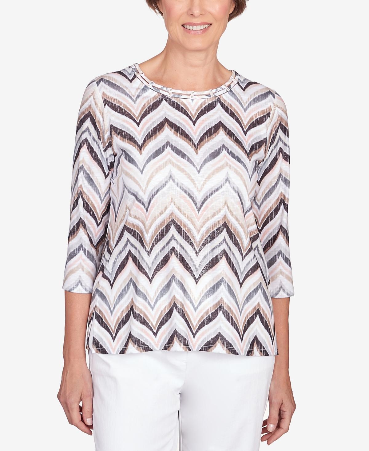 Petite Alfred Dunner Shimmering Chevron 3/4 Sleeve Top, Womens Med Beige Product Image