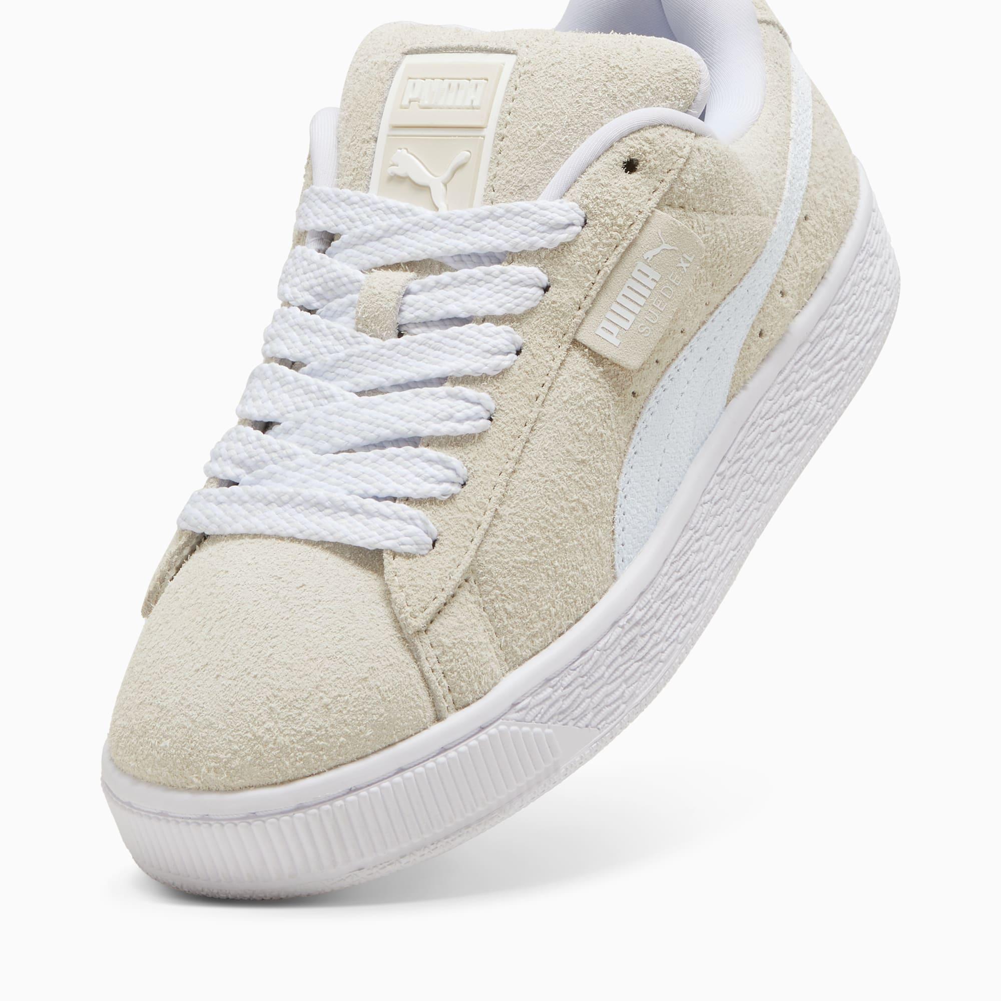 Suede XL Soft Women's Sneakers Product Image