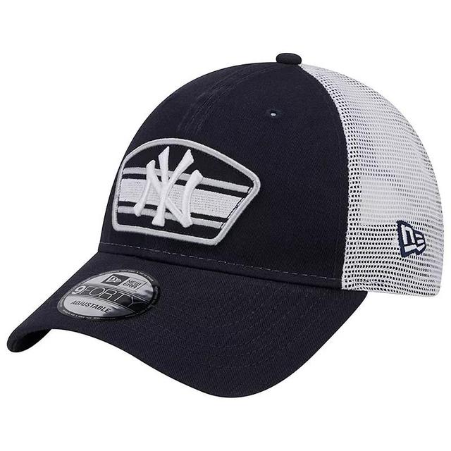 Mens New Era /White New York Yankees Logo Patch 9FORTY Trucker Snapback Hat, Blue Product Image