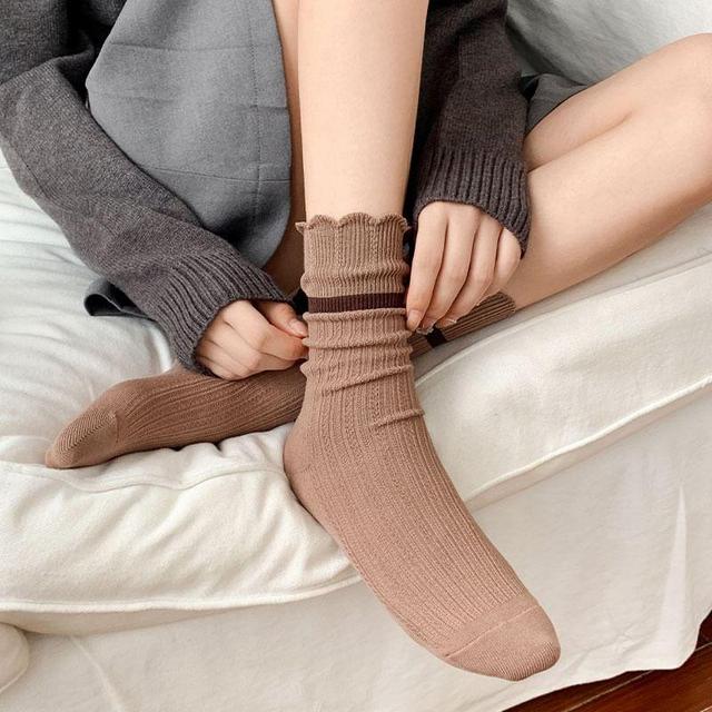 Contrast Trim Socks / Set Product Image