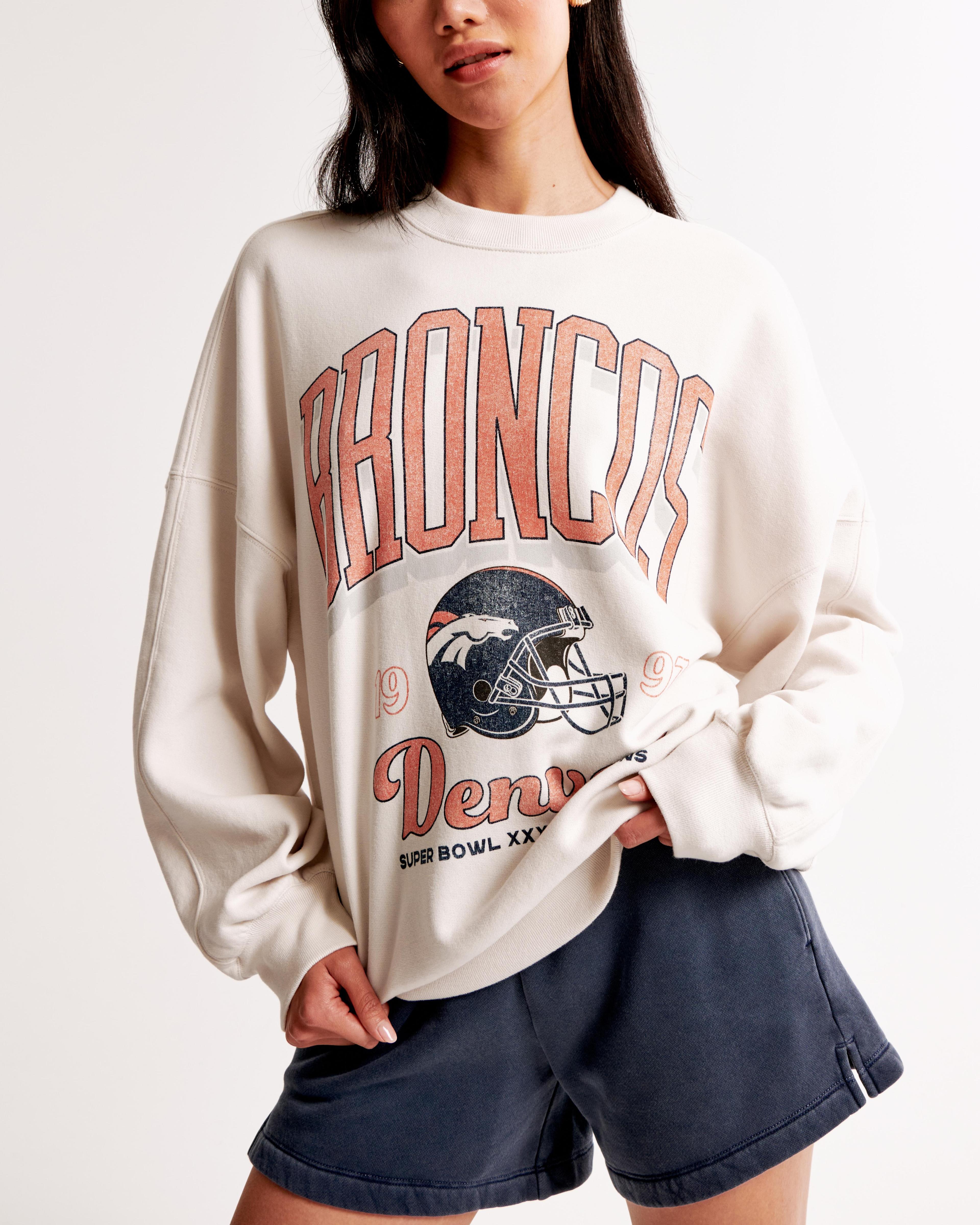 Chicago Bears Graphic Oversized Sunday Crew Product Image