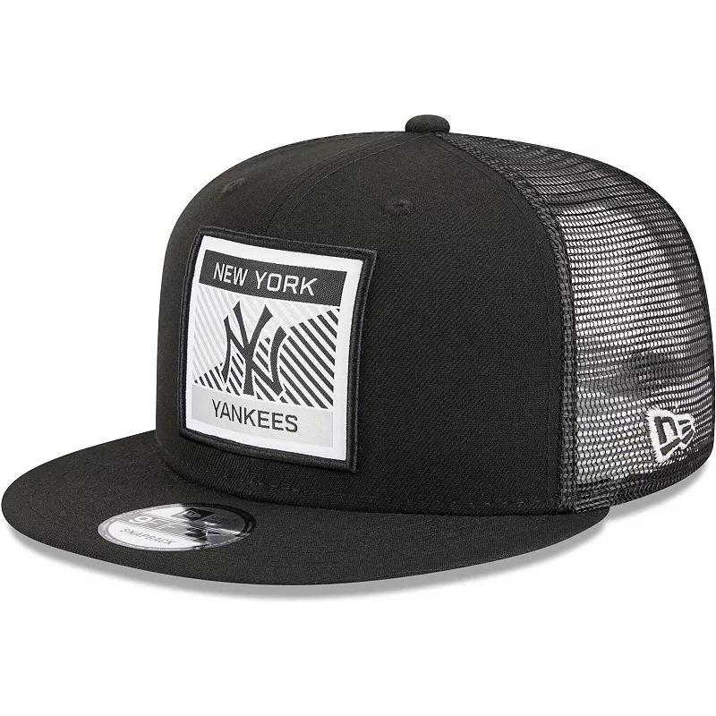 Mens New Era New York Yankees Scratch Squared Trucker 9FIFTY Snapback Hat Product Image