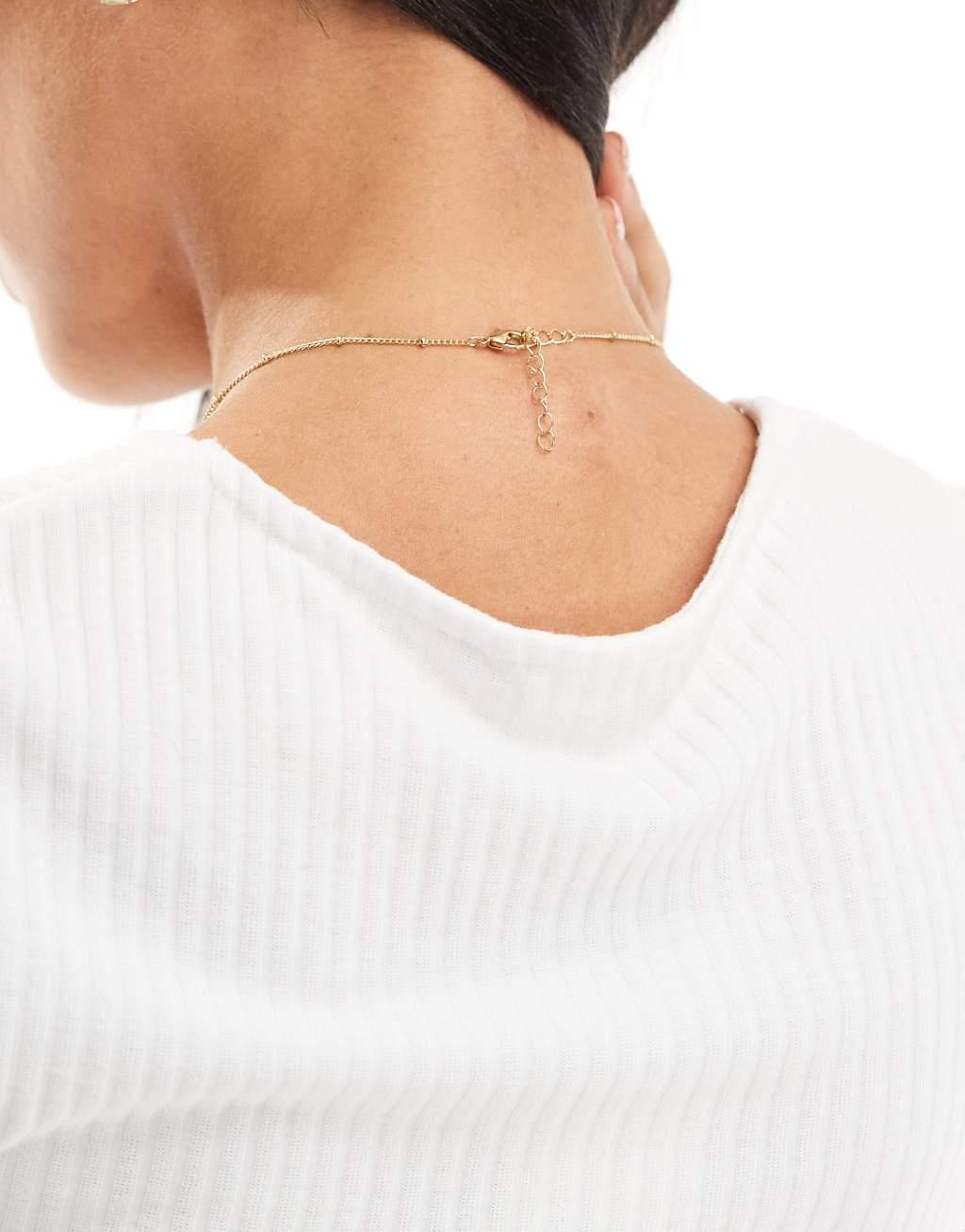 Pieces bubble initial 'M' necklace in gold Product Image