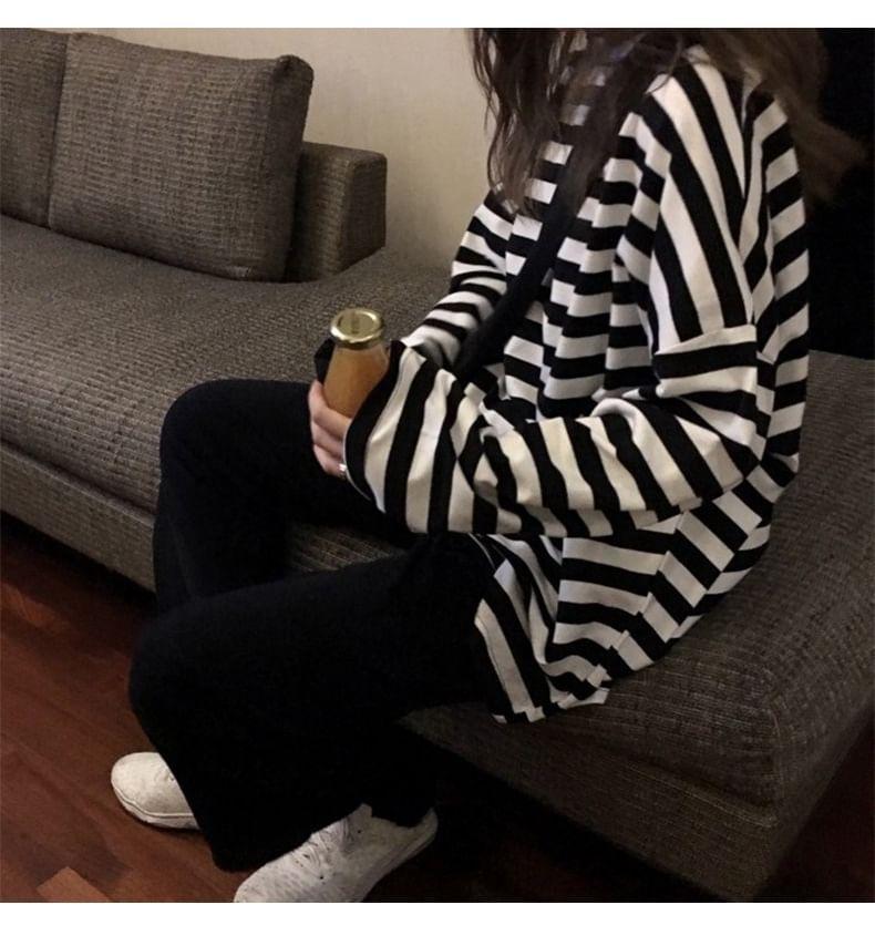 Crewneck Striped Pullover Product Image