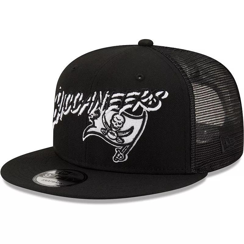 Mens New Era Tampa Bay Buccaneers Graffiti Script 9FIFTY Snapback Hat Product Image