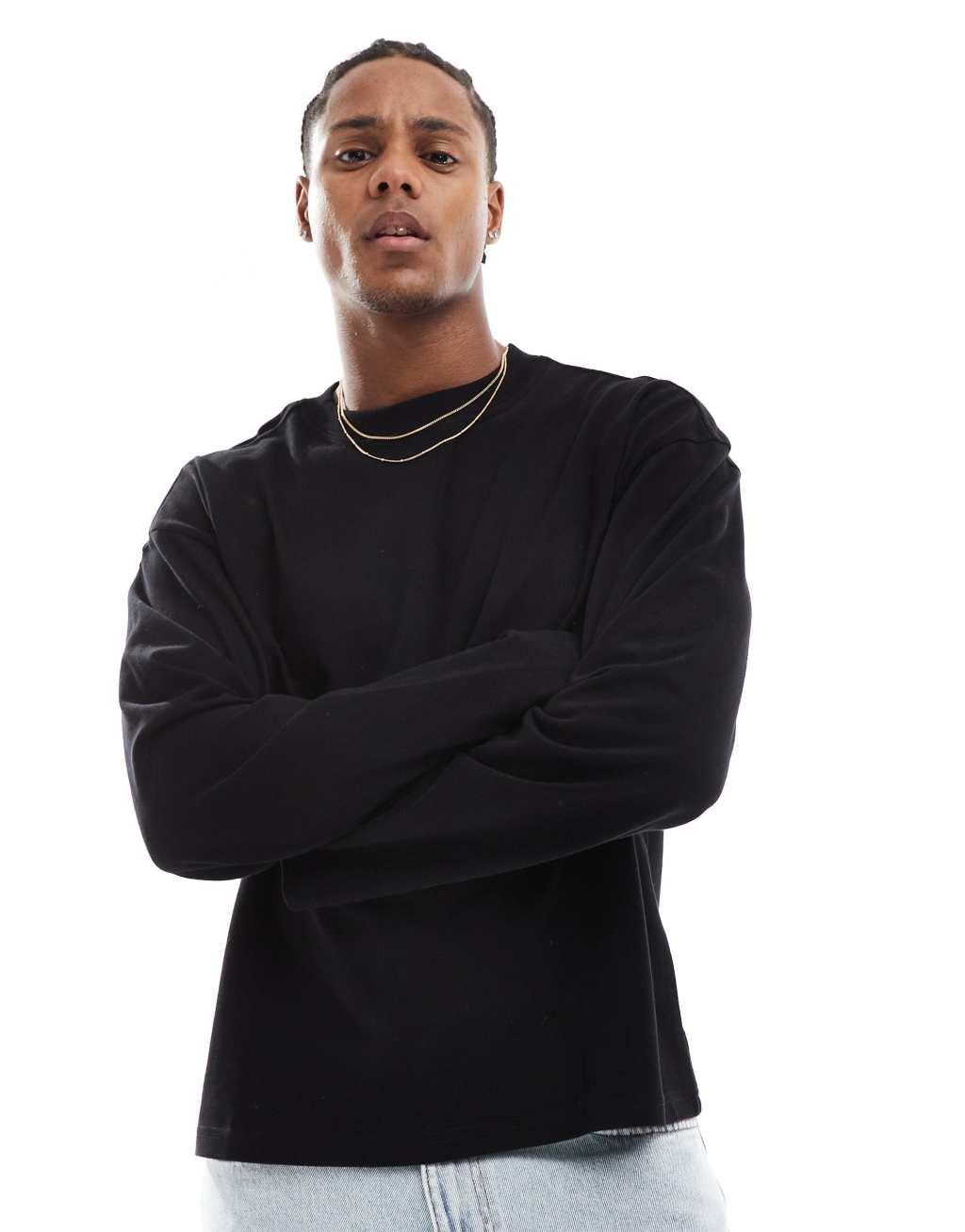 Weekday boxy fit long sleeve T-shirt in black Product Image